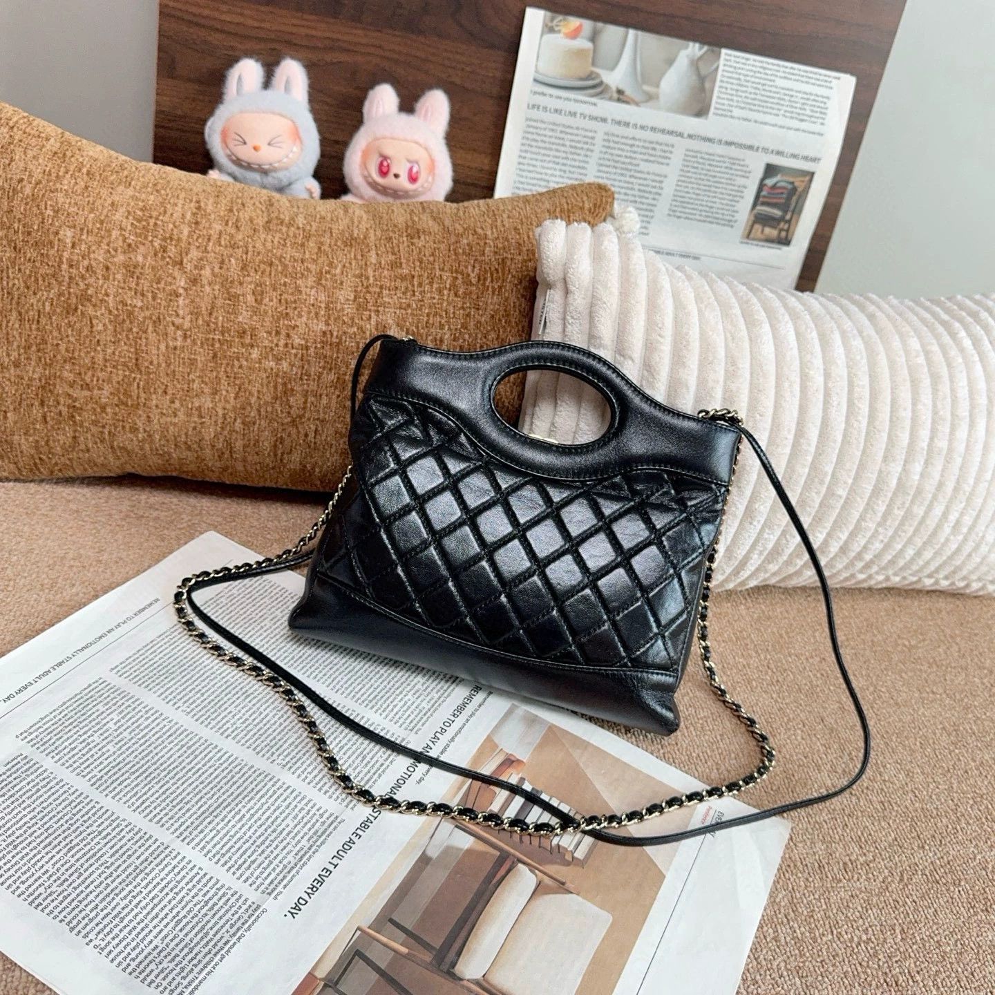 Chanel Pre-loved Bag Very good condition Size ONE SIZE - 2 Thumbnail