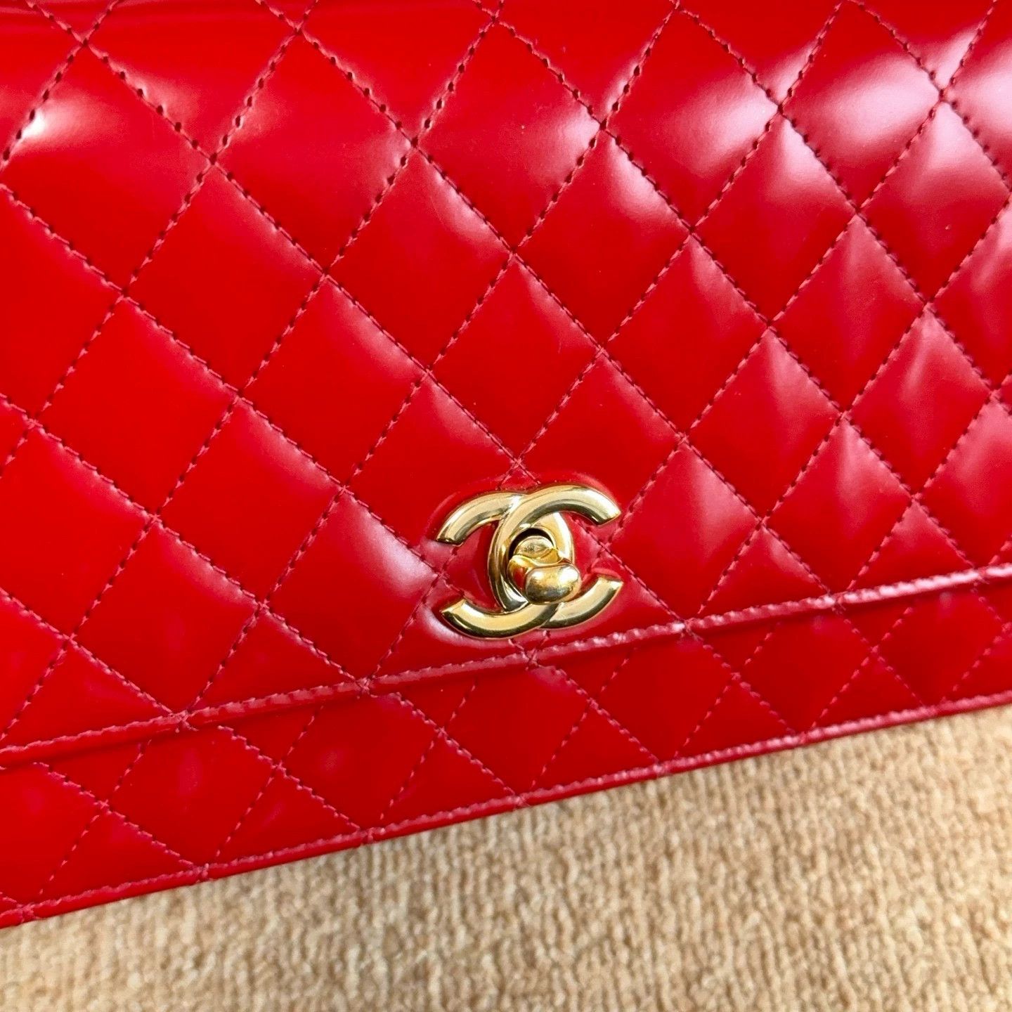 Chanel Pre-loved Bag Very good condition Size ONE SIZE - 7 Thumbnail