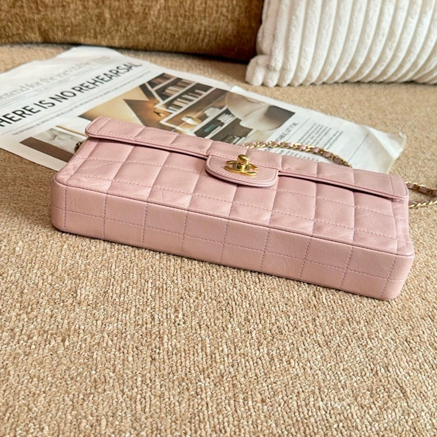 Chanel Pre-loved Bag Very good condition Size ONE SIZE - 4 Thumbnail