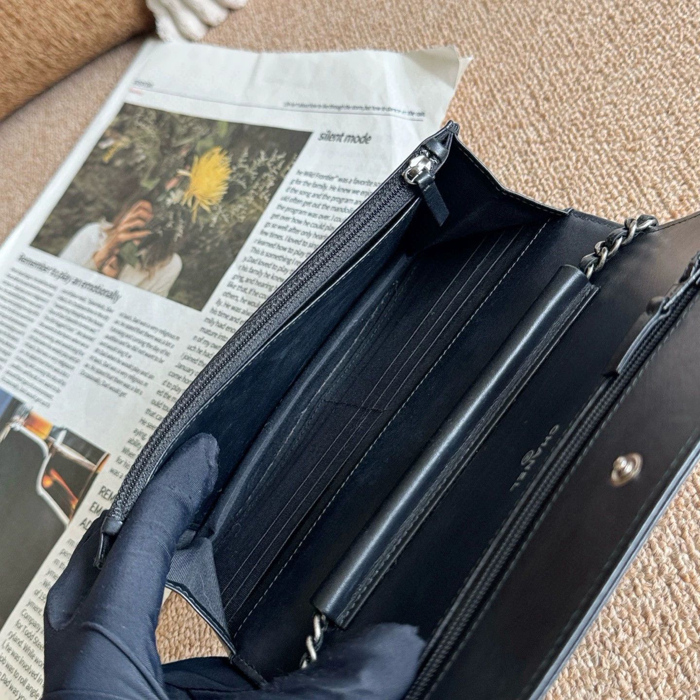 Chanel Pre-loved Bag Very good condition Size ONE SIZE - 9 Thumbnail