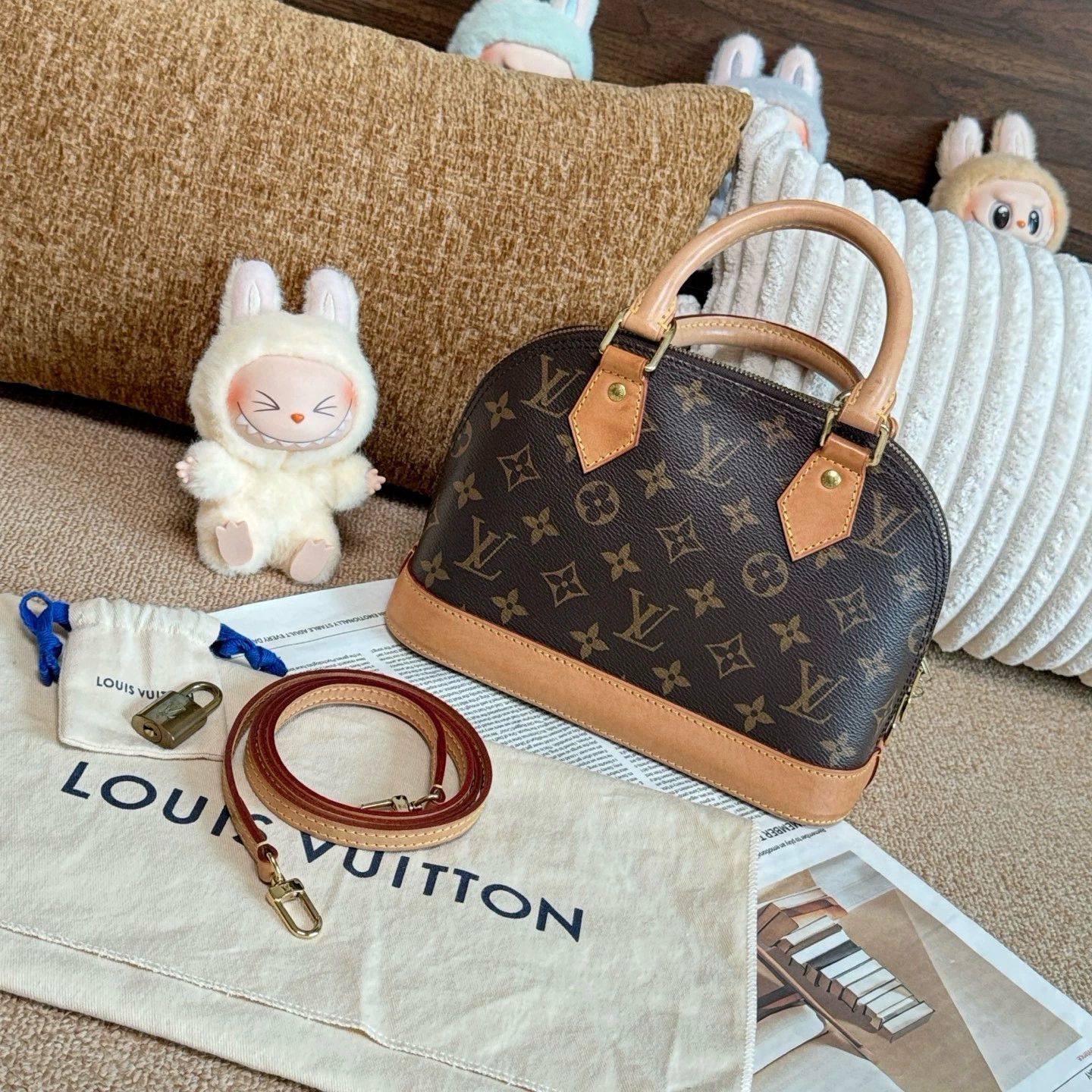 Louis Vuitton Pre-loved Bag Very good condition Size ONE SIZE - 2 Thumbnail
