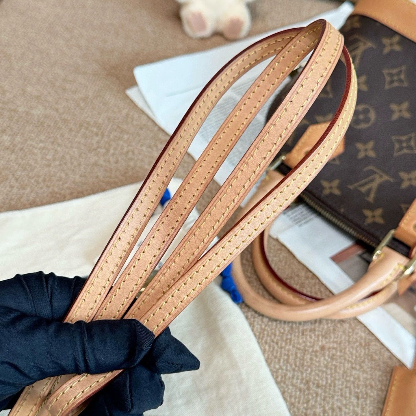 Louis Vuitton Pre-loved Bag Very good condition Size ONE SIZE - 9 Thumbnail