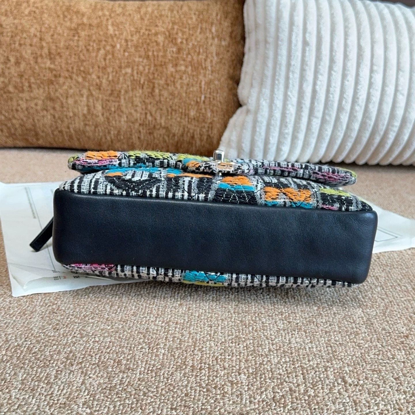 Chanel Pre-loved Bag Very good condition Size ONE SIZE - 4 Thumbnail