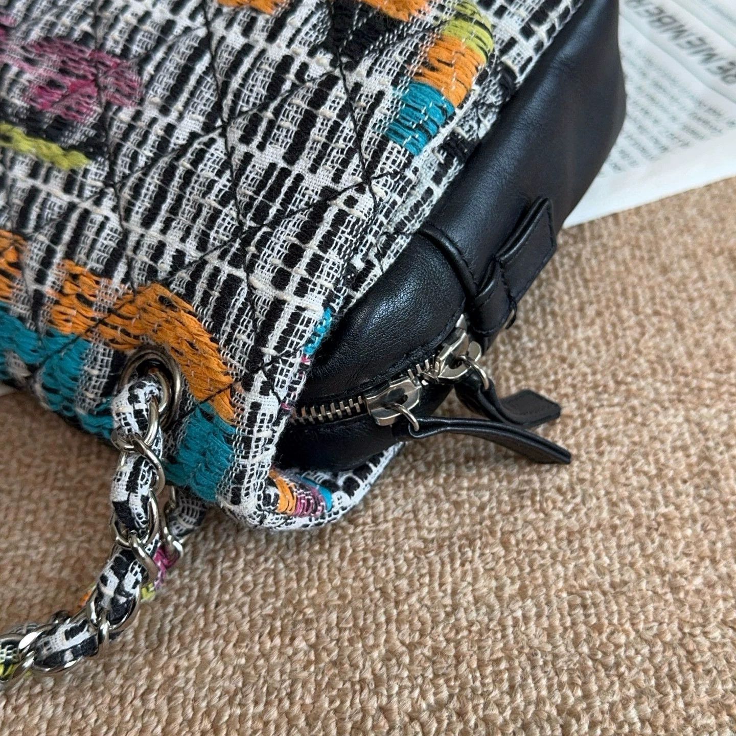 Chanel Pre-loved Bag Very good condition Size ONE SIZE - 7 Thumbnail