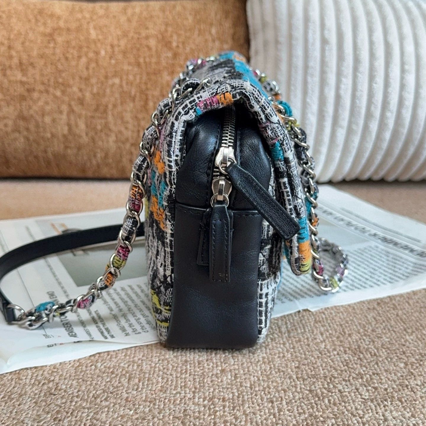 Chanel Pre-loved Bag Very good condition Size ONE SIZE - 3 Thumbnail
