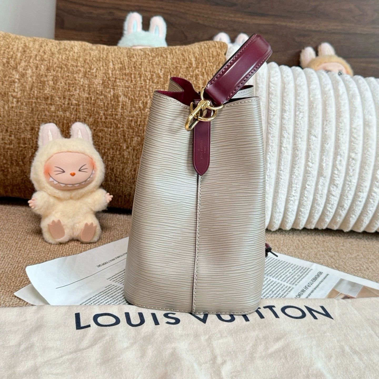 Louis Vuitton Pre-loved Bag Very good condition Size ONE SIZE - 3 Thumbnail