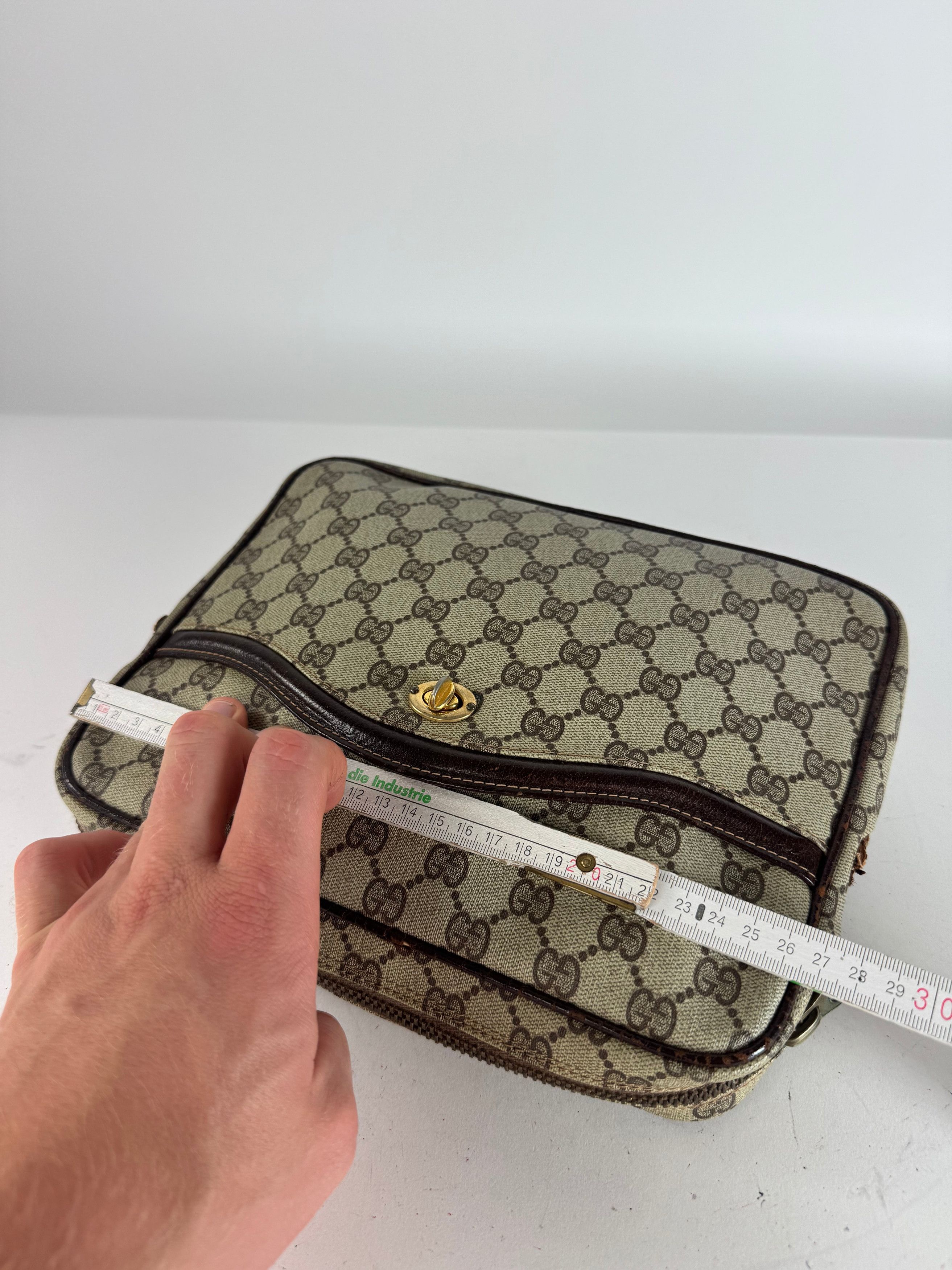 Gucci Vintage Ophidia Monogram Leather Clutch Grey Brown Size ONE SIZE - 10 Thumbnail