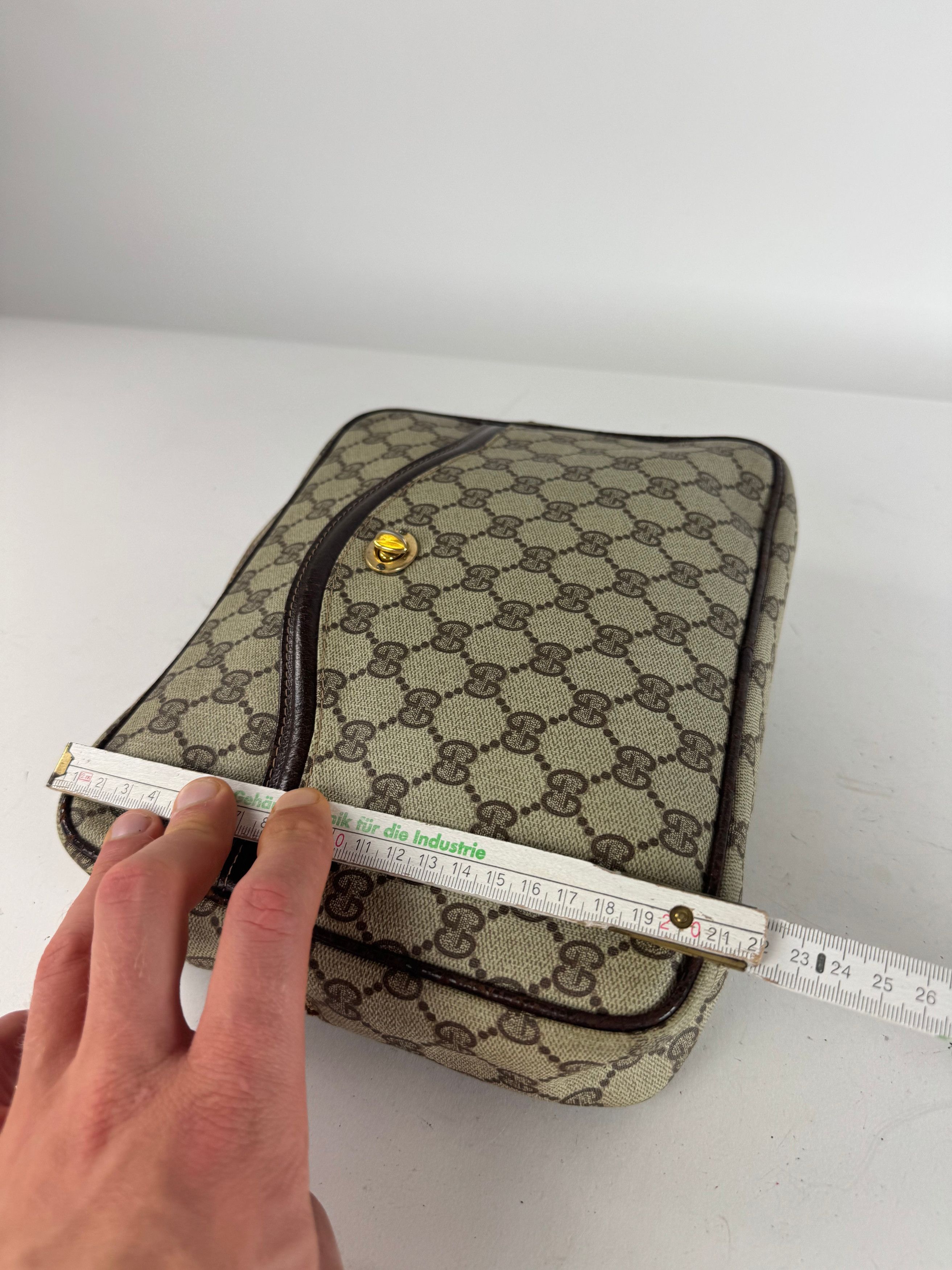Gucci Vintage Ophidia Monogram Leather Clutch Grey Brown Size ONE SIZE - 11 Thumbnail