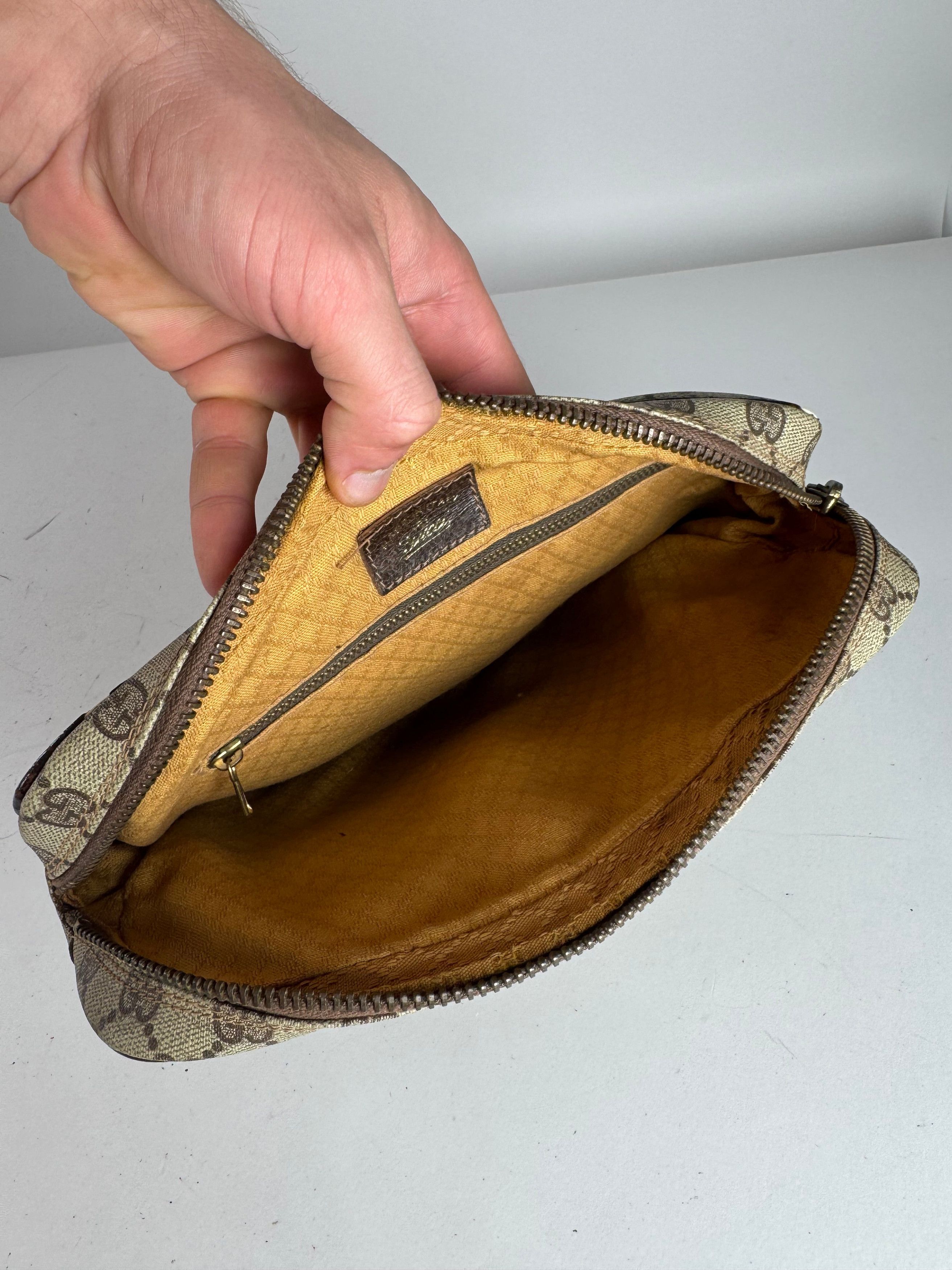 Gucci Vintage Ophidia Monogram Leather Clutch Grey Brown Size ONE SIZE - 3 Thumbnail