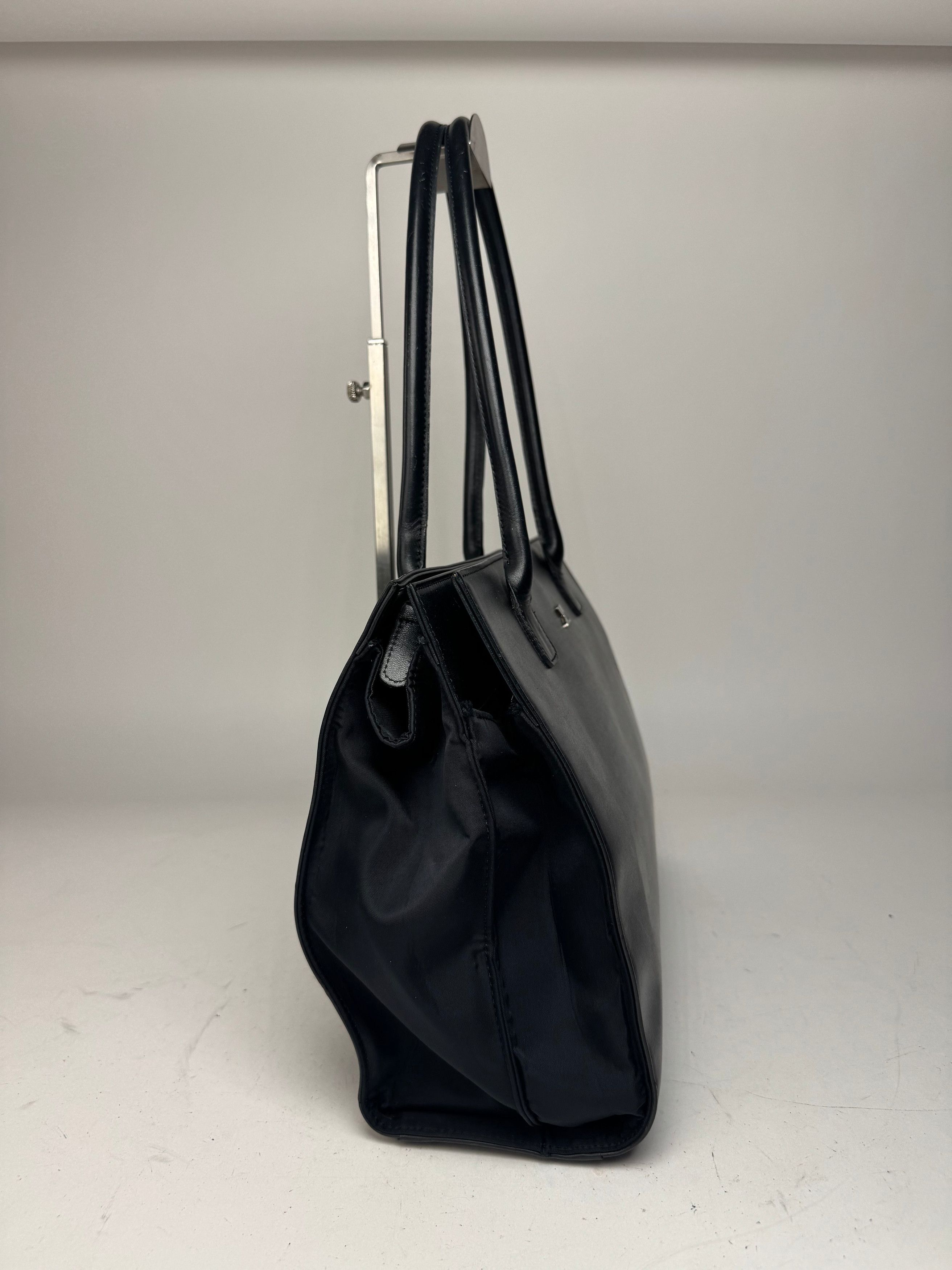 Courreges Vintage Leather Handbag Black Size ONE SIZE - 8 Thumbnail