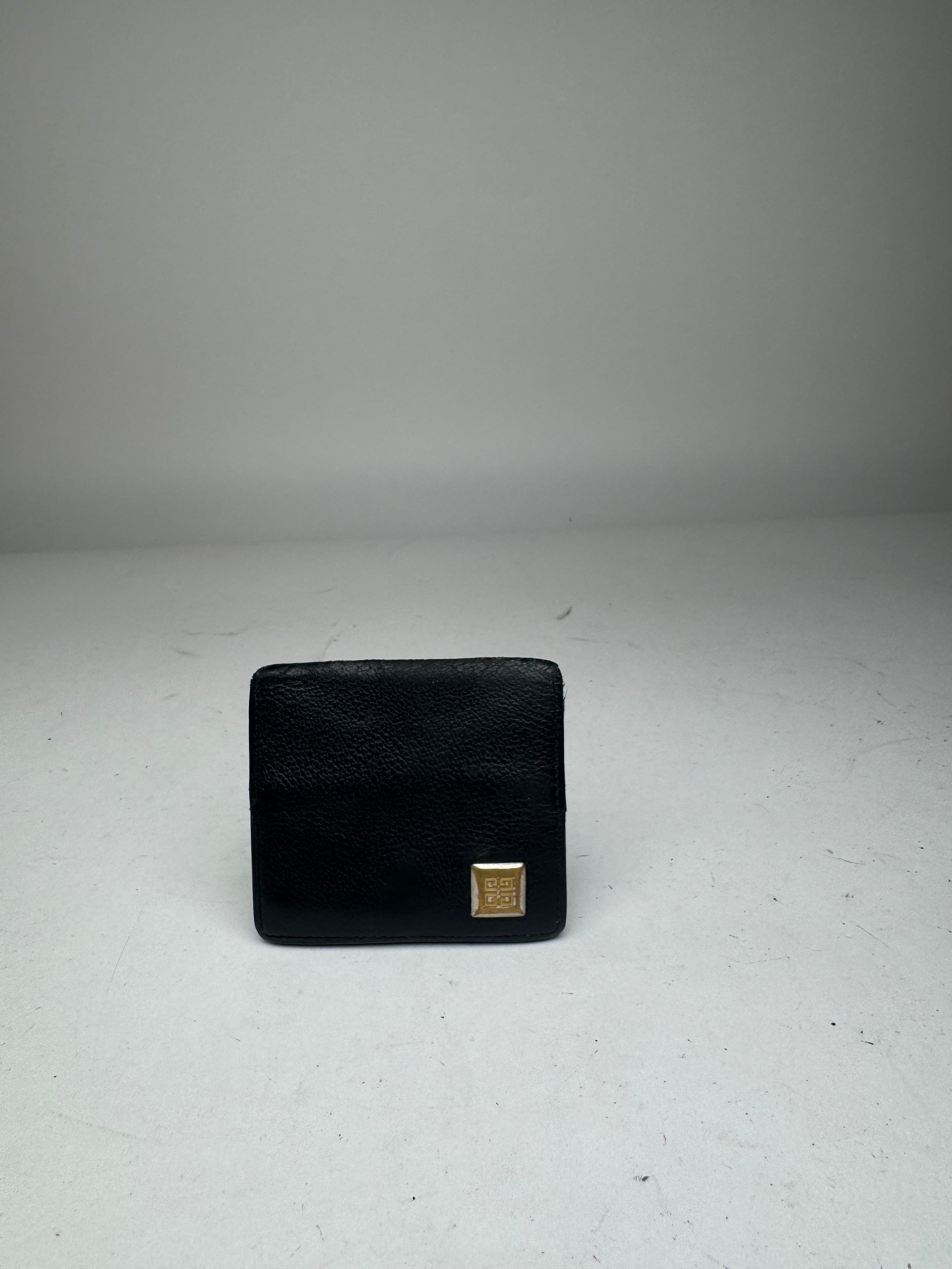 Givenchy Vintage Leather Purse Black Size ONE SIZE - 10 Thumbnail