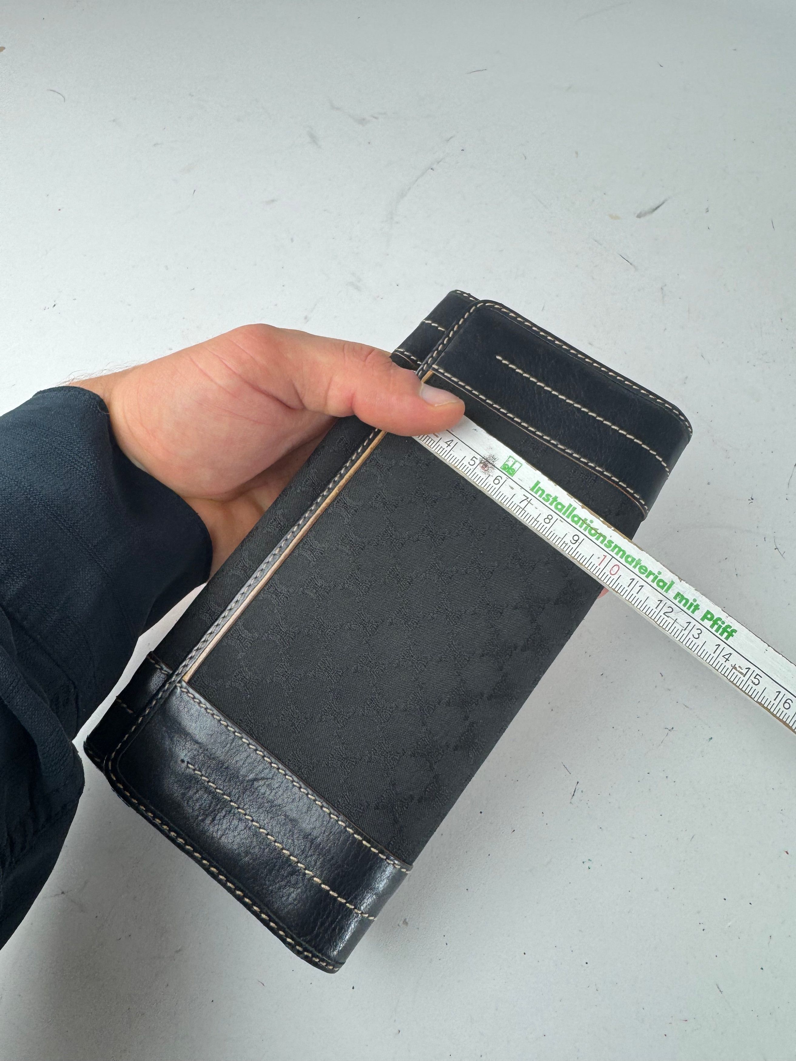 Celine Vintage Paris Monogram Leather Wallet Black Size ONE SIZE - 7 Thumbnail