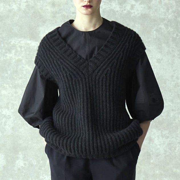 Other Other Drawer 3G Ribbed V-Neck Knit Vest Wool Camel Nylon Pullover Others Tops 6518-105-0496 DUTY FREE for USA Size ONE SIZE - 3 Thumbnail