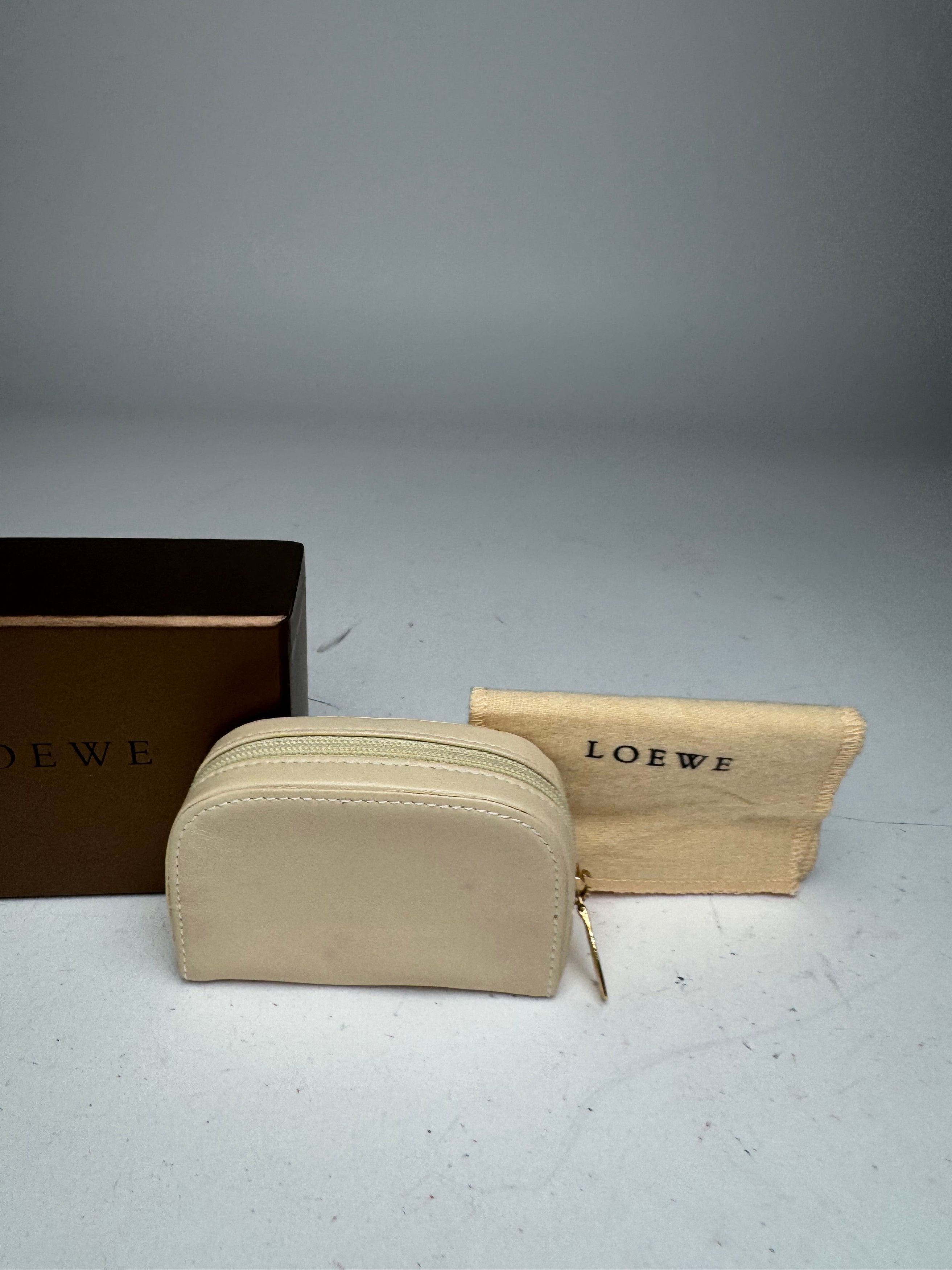 Loewe Vintage Madrid Mini Bag White Size ONE SIZE - 13 Thumbnail