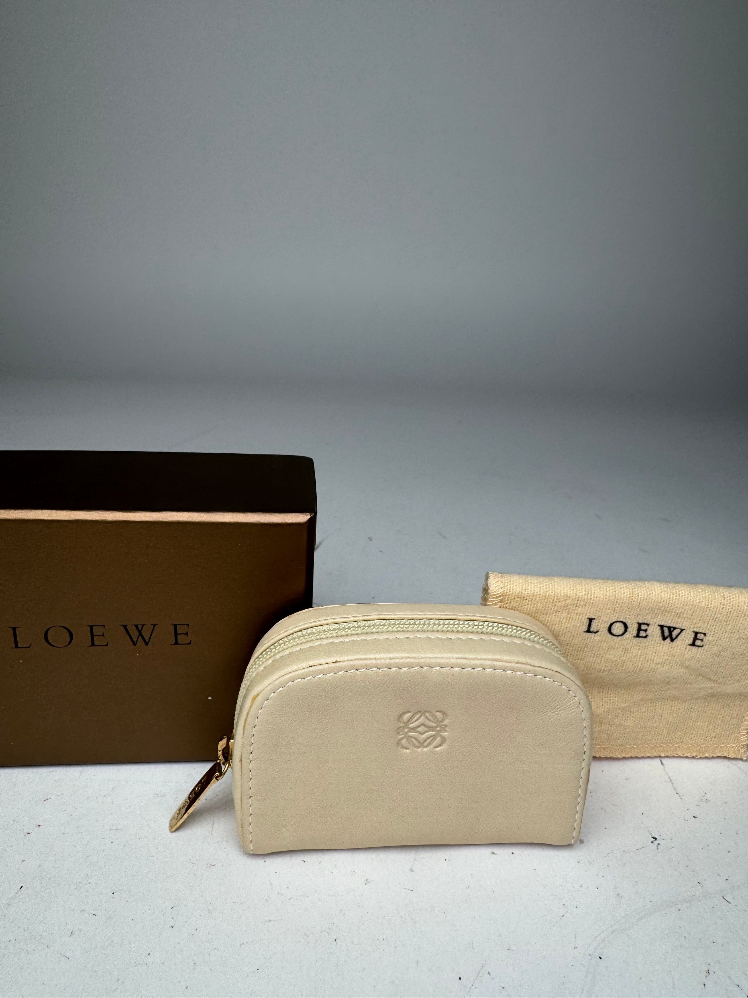 Loewe Vintage Madrid Mini Bag White Size ONE SIZE - 5 Thumbnail