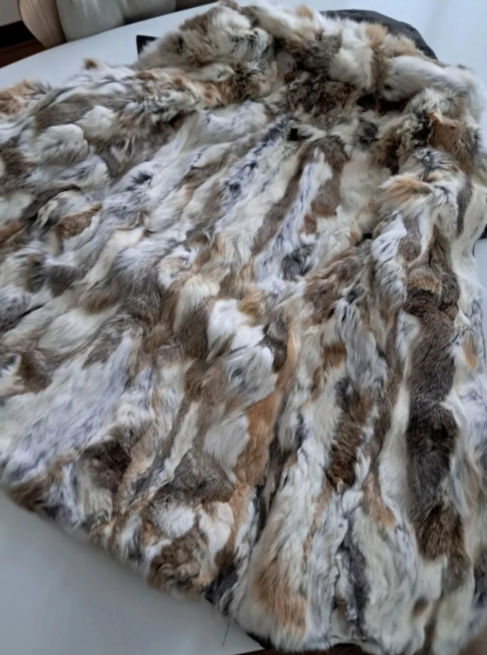 On On parle de vous Fur Faux Fur Size XS / US 0-2 / IT 36-38 - 5 Thumbnail