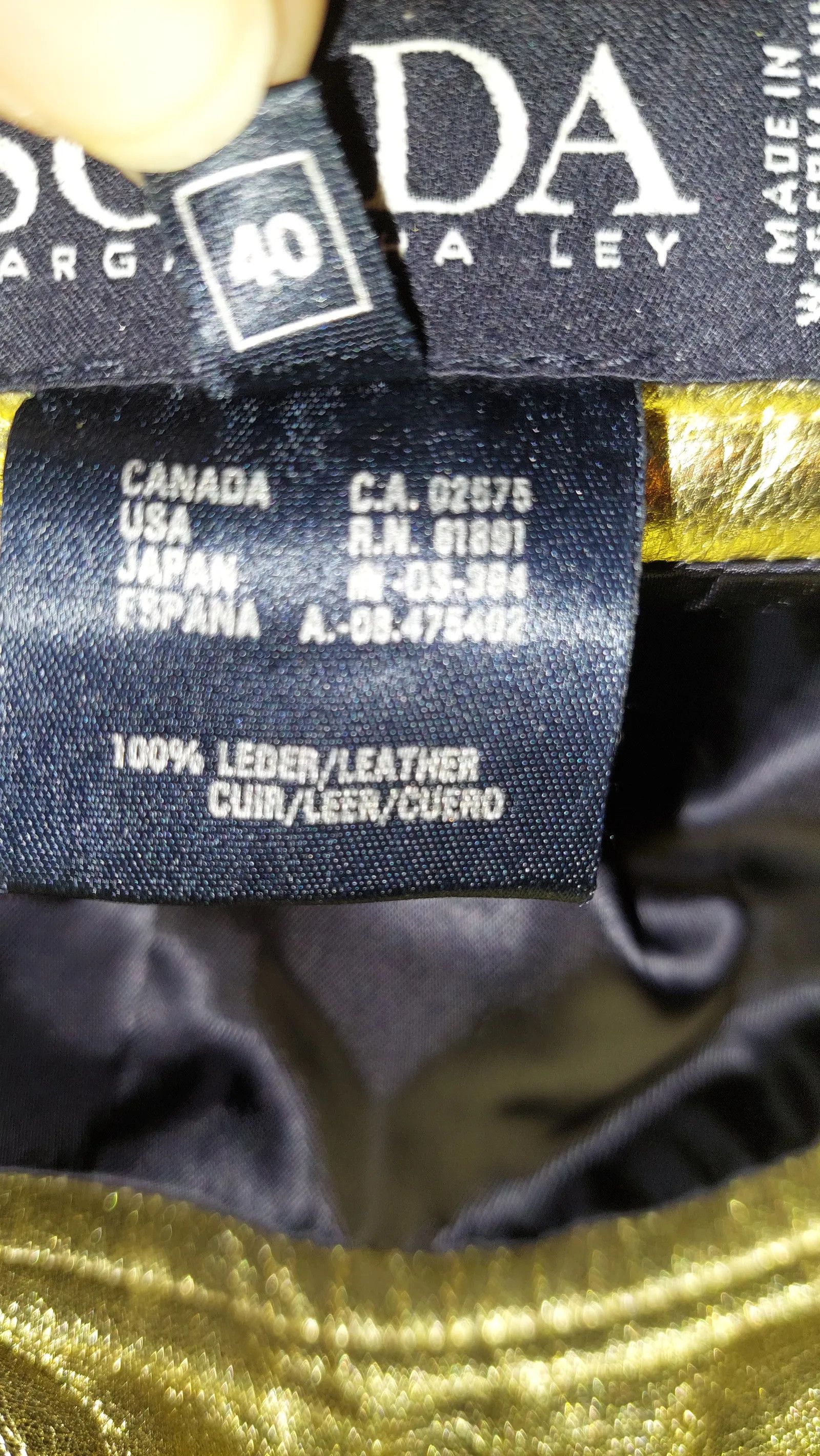 Escada Escada Skirt Size 28" / US 6 / IT 42 - 3 Thumbnail
