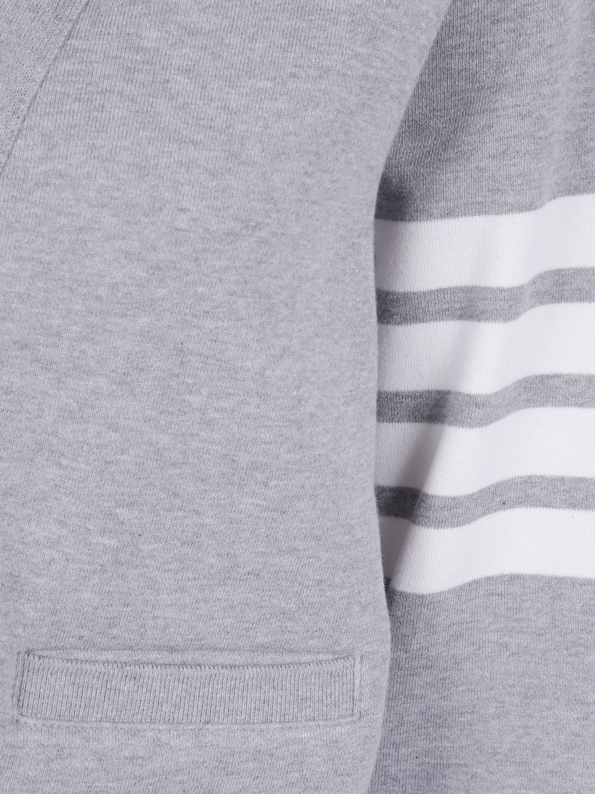 Thom Browne V-NECK CARDIGAN WITH ENGINEERED 4 IN CLASSIC LOOPBACK Size M / US 6-8 / IT 42-44 - 3 Thumbnail