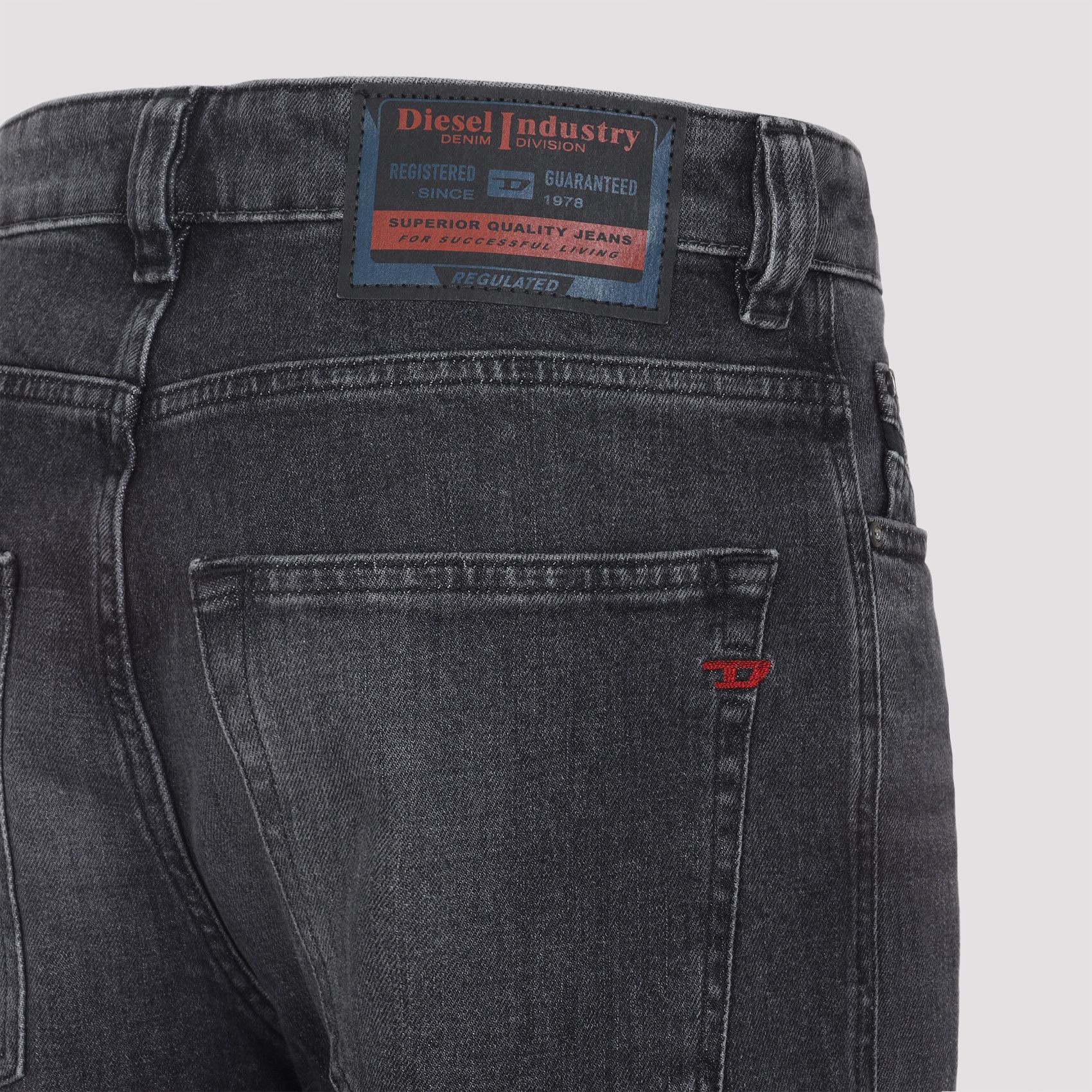 Diesel Diesel 1988 D-ark Jeans Size 28" / US 6 / IT 42 - 3 Thumbnail