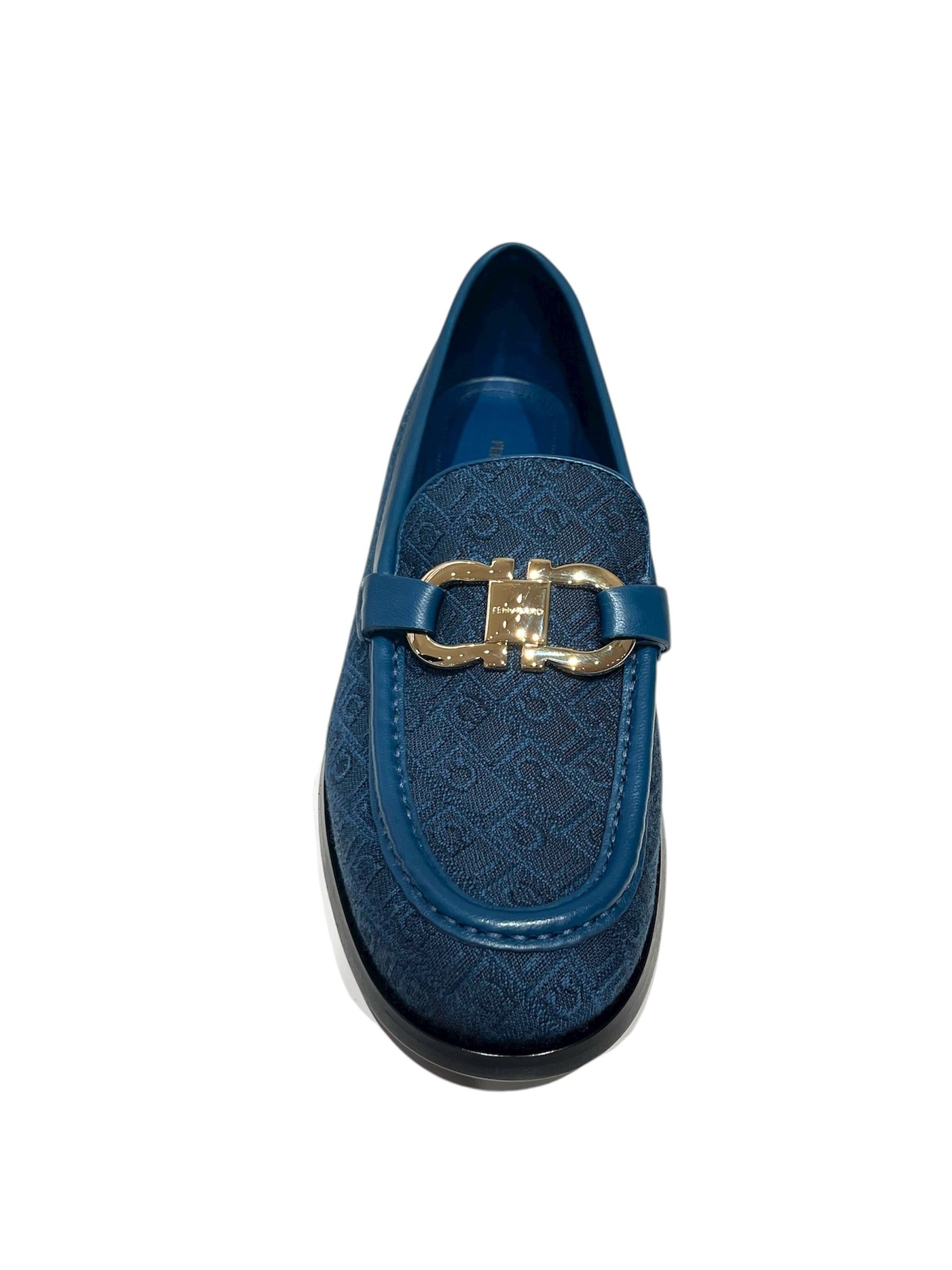 Salvatore Ferragamo Ferragamo Gancini Ornament Moccasin Loafers SIZE 7.5 Size ONE SIZE - 3 Thumbnail