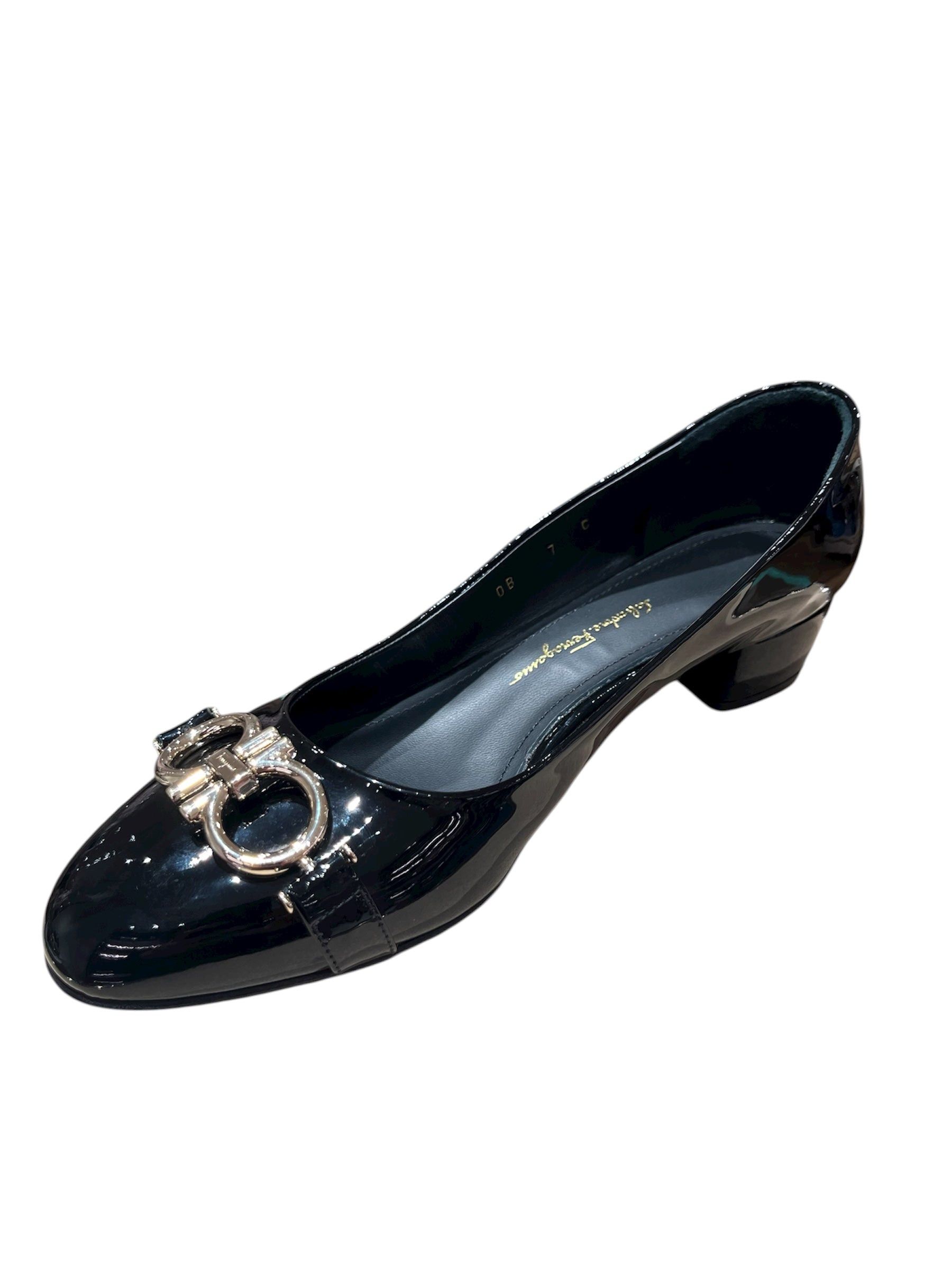 Salvatore Ferragamo Ferragamo Logo Patent Garda Pumps SIZE 7.5 Size ONE SIZE - 2 Thumbnail