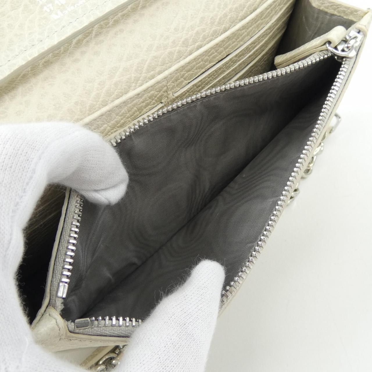Maison Margiela Maison Martin Margiela Maison Margiela 4 Stitch Grained Calf Leather Wallet Leather Long Wallet SA3UI0008 DUTY FREE for USA Size ONE SIZE - 5 Thumbnail