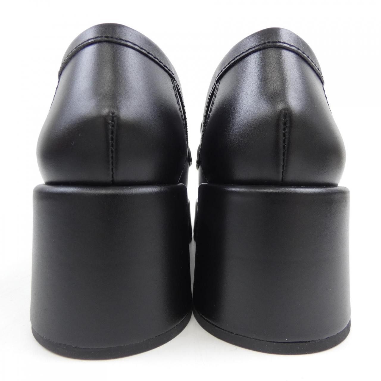 Chanel Chanel Chanel LOAFERS Calfskin Loafers Leather Shoes G39206X56725 DUTY FREE for USA Size ONE SIZE - 5 Thumbnail
