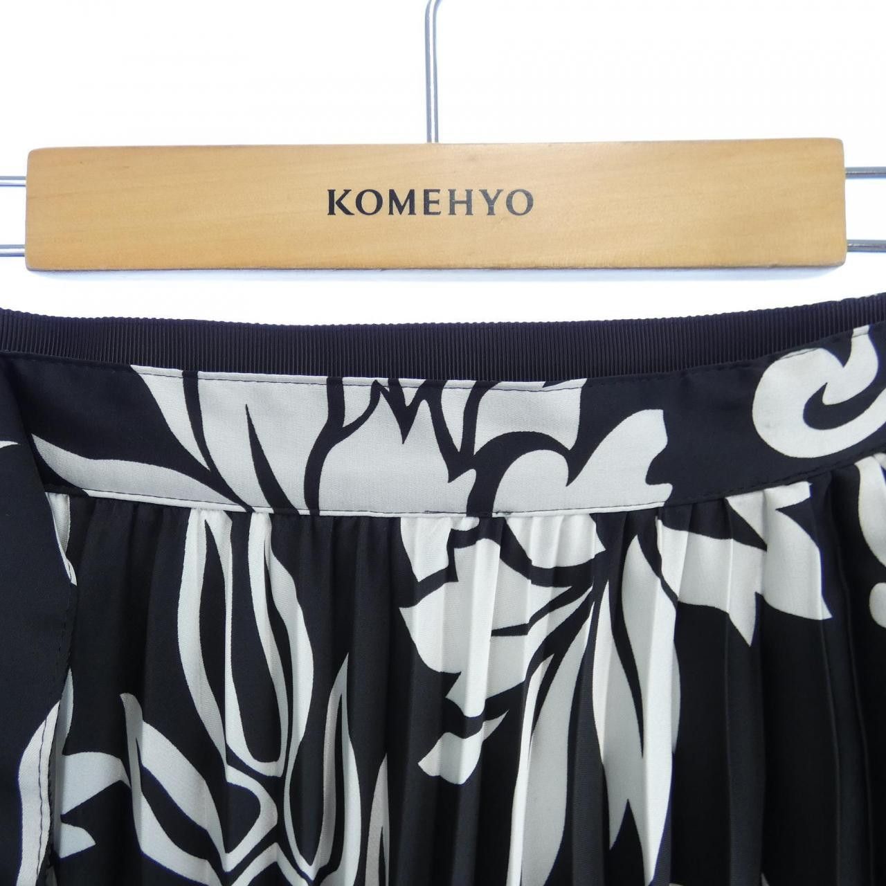 Sacai Sacai Sacai Skirt Others Skirts 24-07054 DUTY FREE for USA Size ONE SIZE - 4 Thumbnail