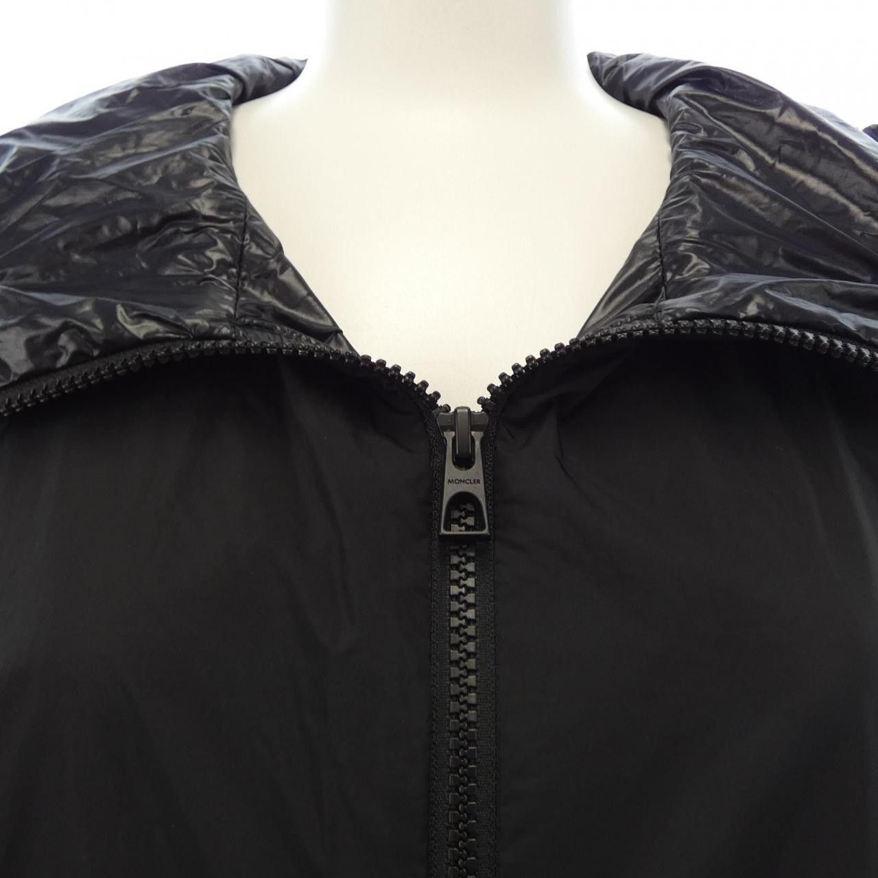 Moncler Moncler Moncler CASSIE 5396L Blouson Others Outerwear CASSIE DUTY FREE for USA Size ONE SIZE - 5 Thumbnail
