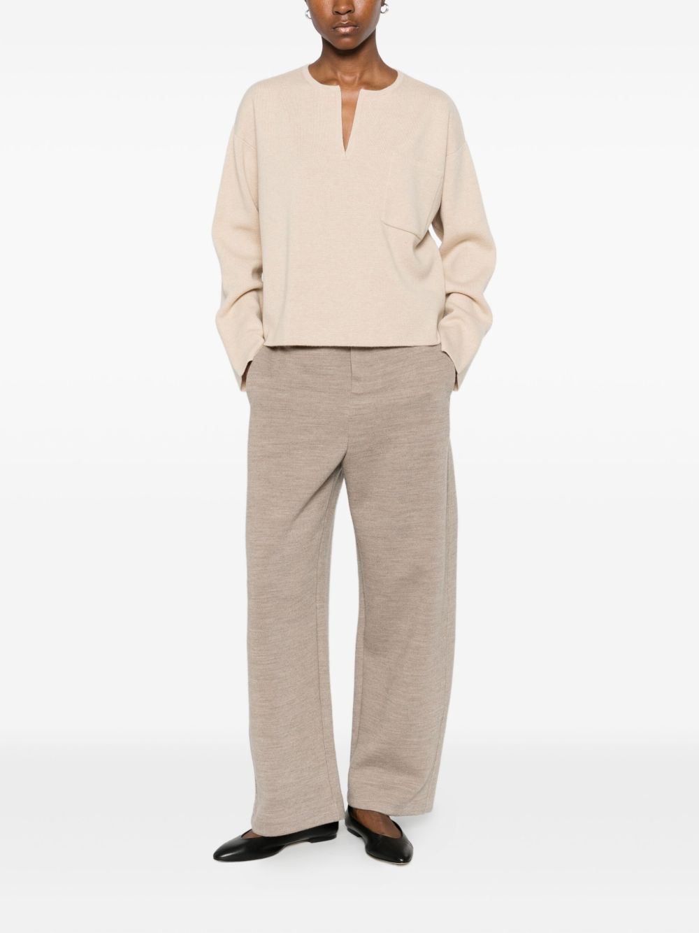 Max Mara V-NECK SWEATER IN CASHMERE WOOL Size XS / US 0-2 / IT 36-38 - 3 Thumbnail