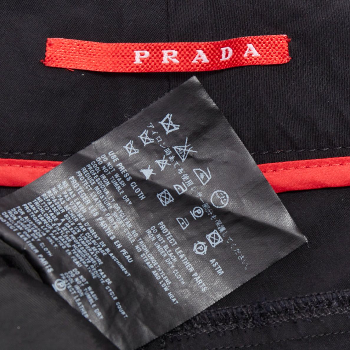 Prada PRADA 2007 Vintage Linea Rossa black logo cropped shorts IT40 S Size 27" / US 4 / IT 40 - 8 Thumbnail
