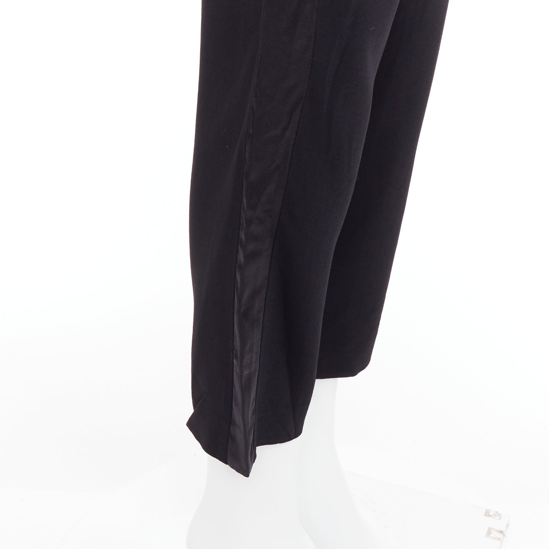 Givenchy GIVENCHY black star applique silk trim flare cropped trousers FR34 XS Size 26" / US 2 / IT 38 - 7 Thumbnail