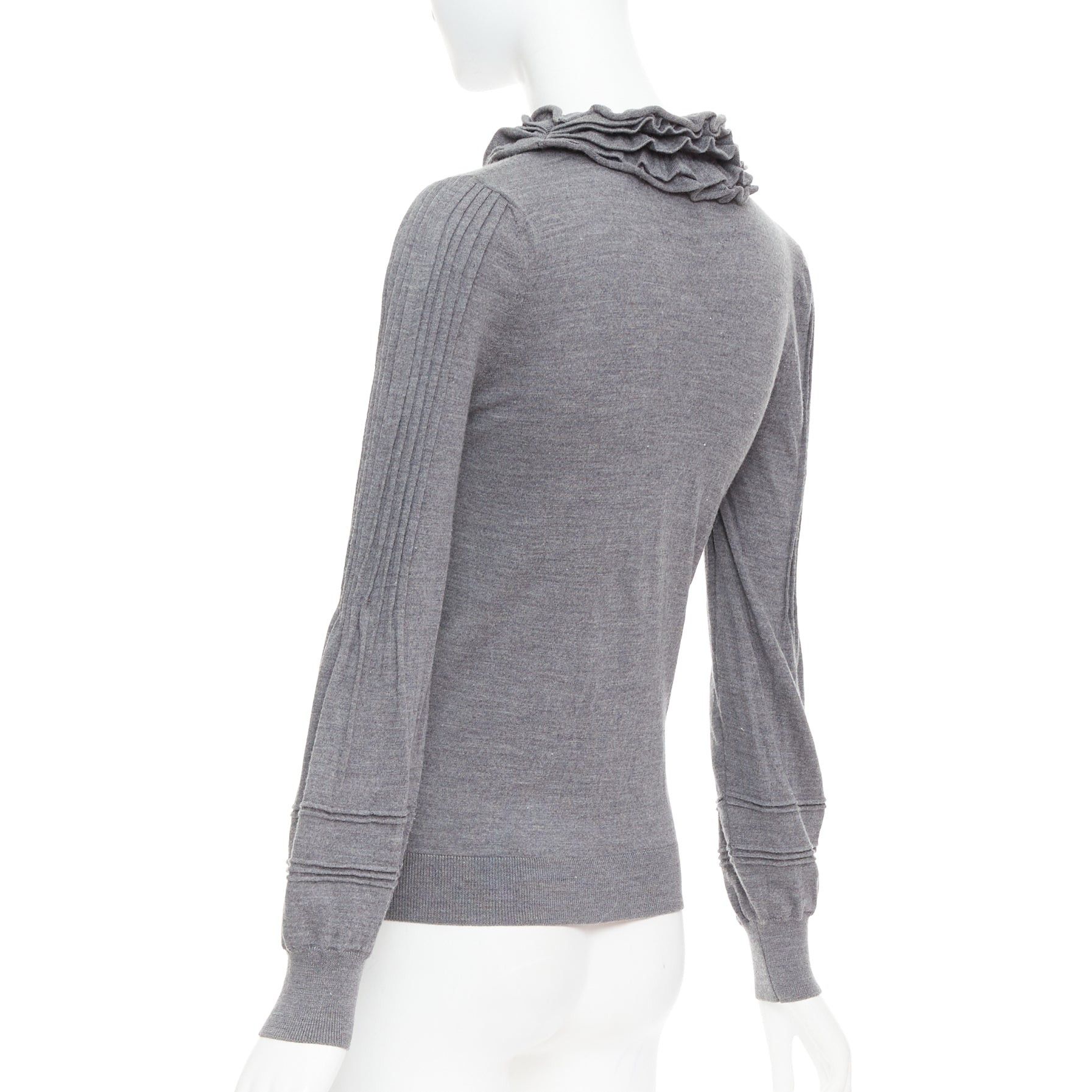 Fendi FENDI Vintage grey extrafine wool ruffle collar pleated sweater IT40 S Size S / US 4 / IT 40 - 6 Thumbnail