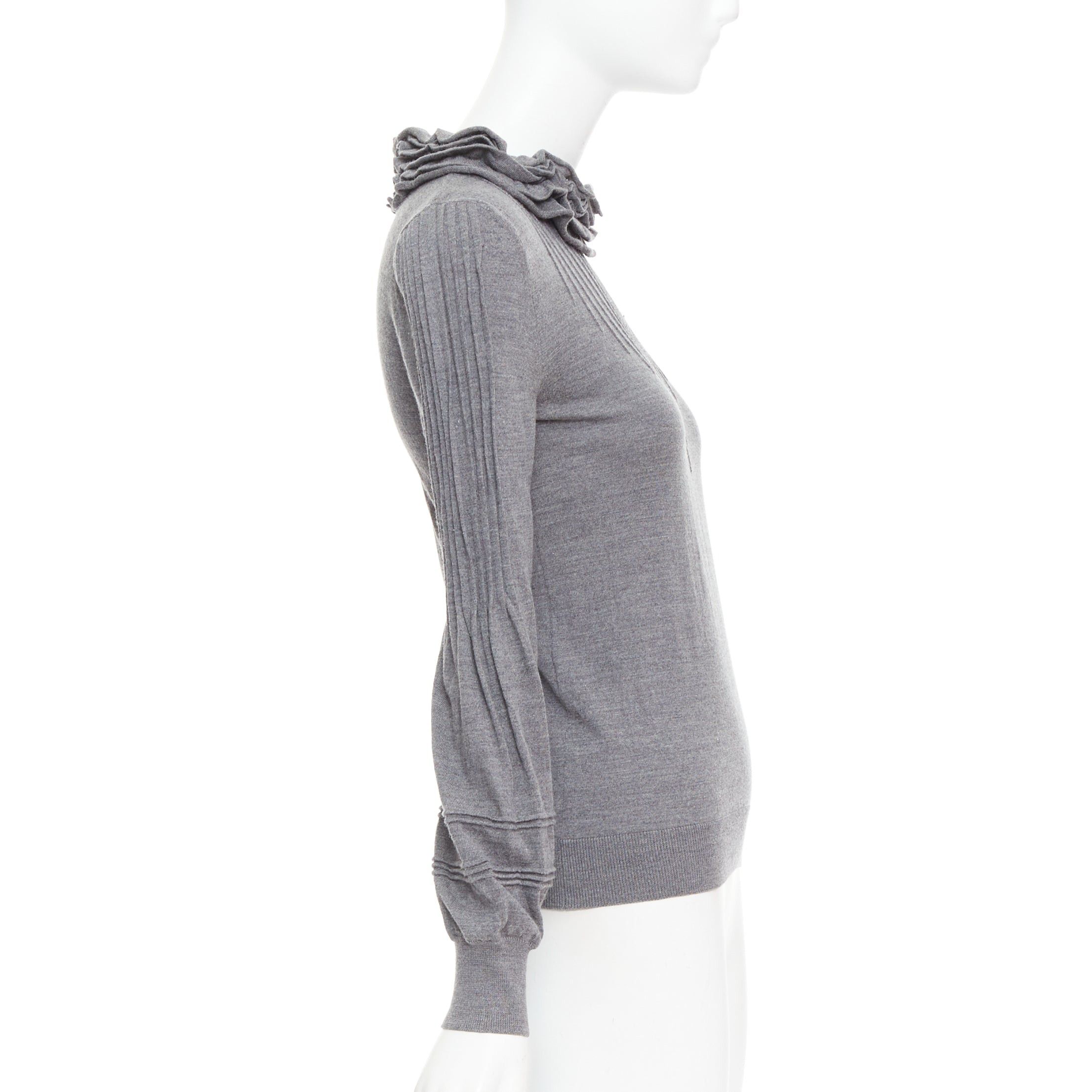 Fendi FENDI Vintage grey extrafine wool ruffle collar pleated sweater IT40 S Size S / US 4 / IT 40 - 4 Thumbnail