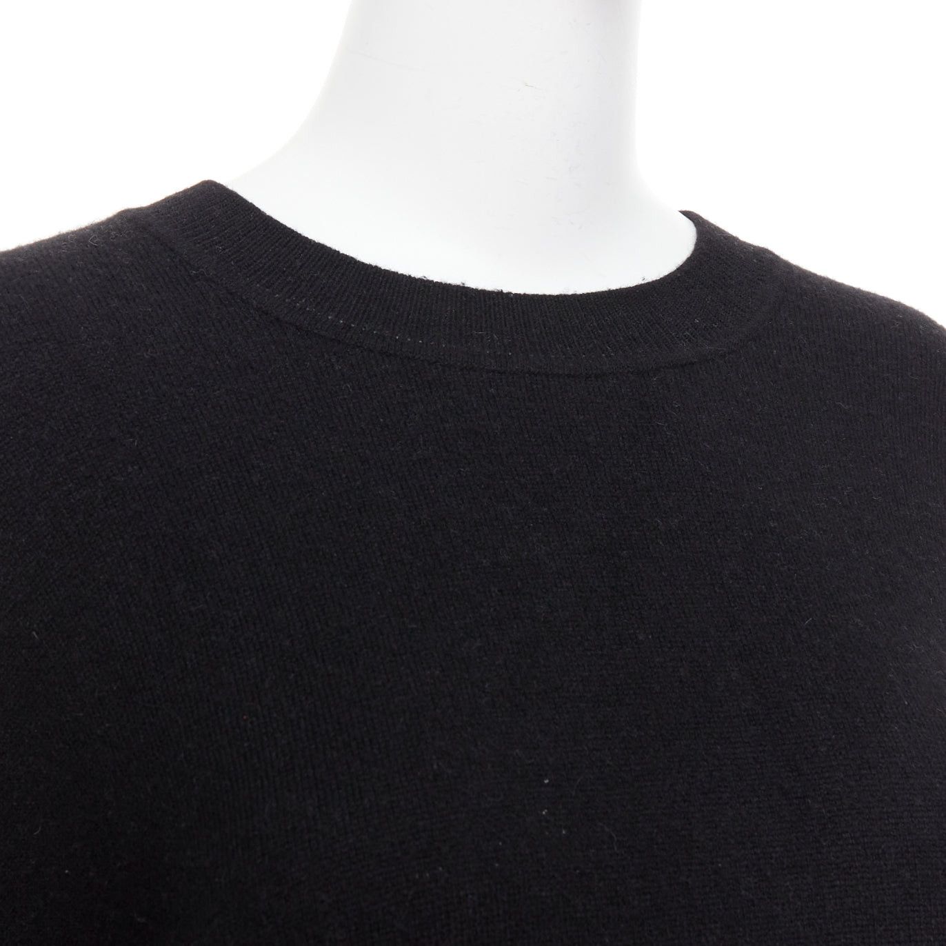 Dior CHRISTIAN DIOR JADIOR 8 black cashmere blend pullover sweater FR36 S Size S / US 4 / IT 40 - 7 Thumbnail