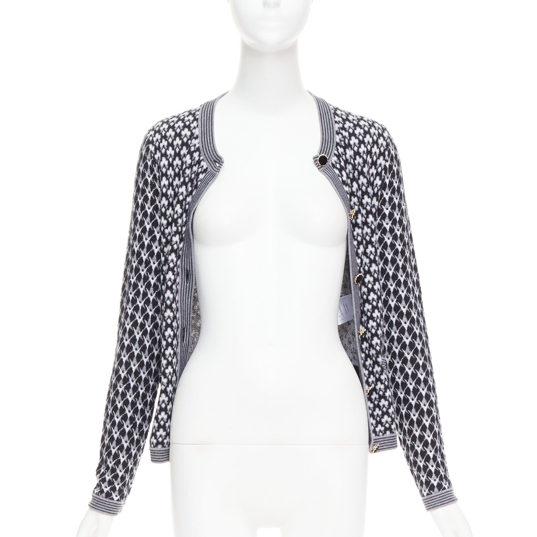 Chanel CHANEL black white cashmere velvet buttons crew cardigan FR38 M Size M / US 6-8 / IT 42-44 - 3 Thumbnail