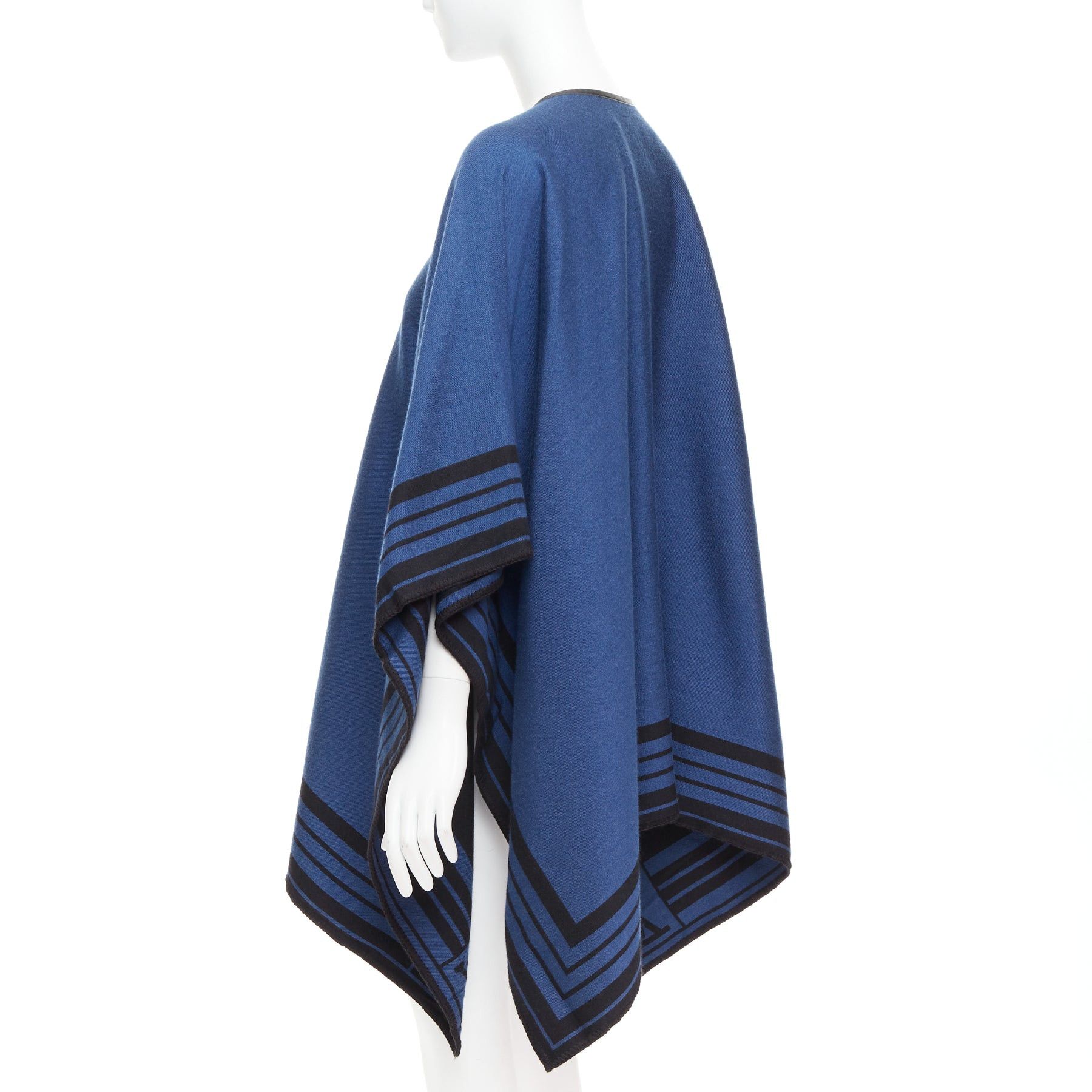 Louis Vuitton LOUIS VUITTON blue cashmere blend black leather tassel LV logo poncho Size ONE SIZE - 6 Thumbnail