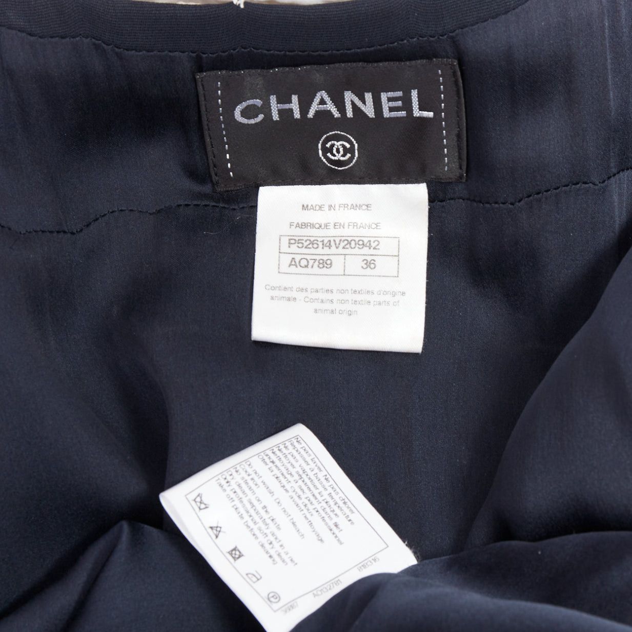 Chanel rare CHANEL 2015 Runway black silk white cotton collar trompe loeil dress FR36 S Size S / US 4 / IT 40 - 9 Thumbnail