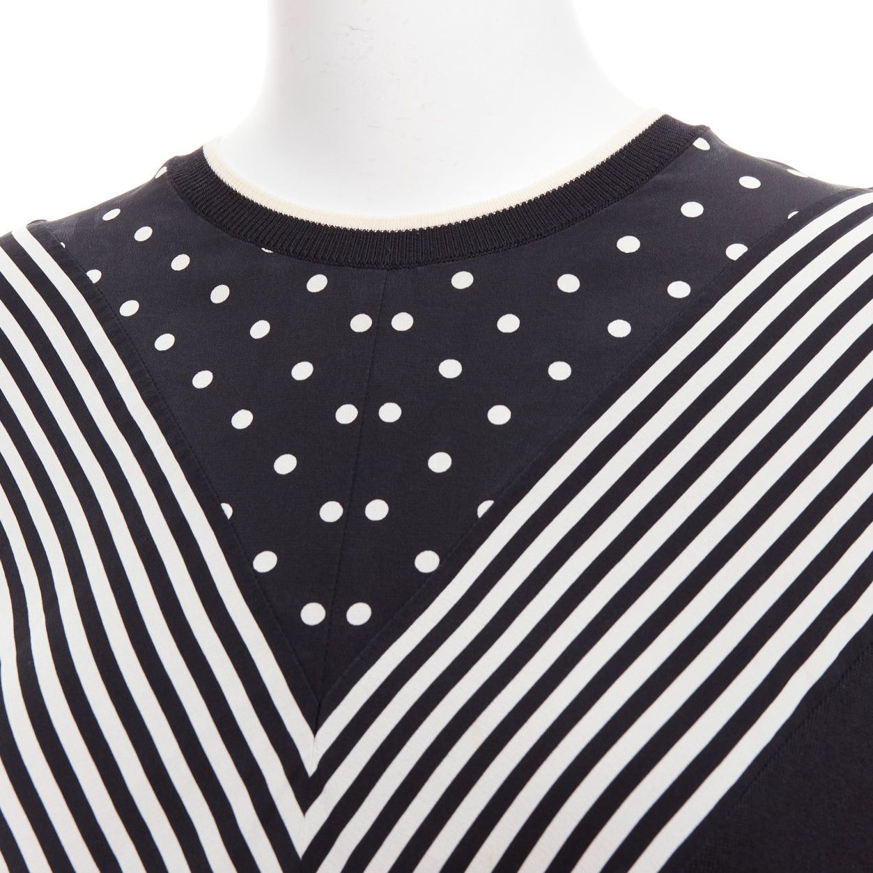 Stella McCartney STELLA MCCARTNEY 2016 black white virgin wool silk trim long sleeve sweater Size S / US 4 / IT 40 - 2 Thumbnail