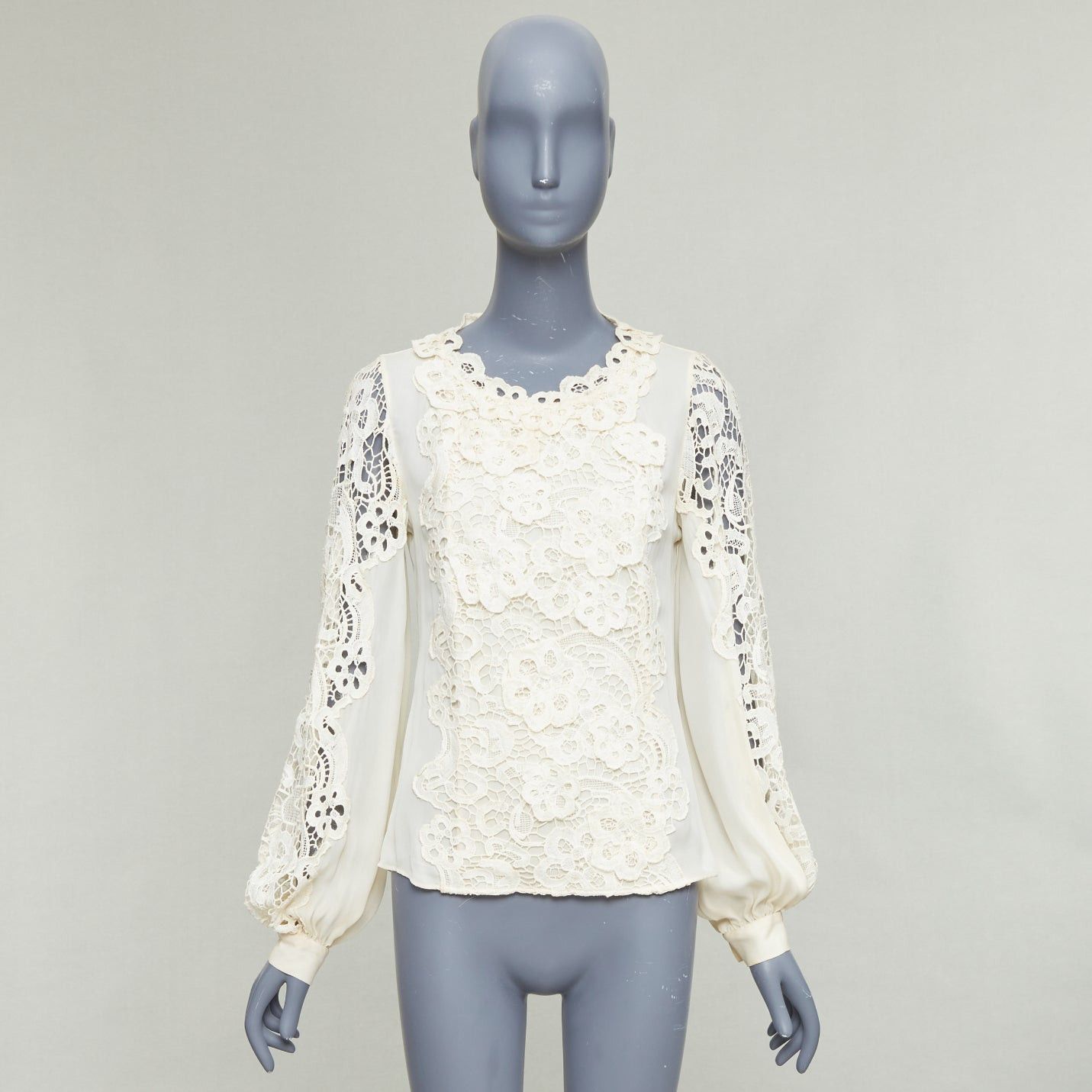 Oscar De La Renta OSCAR DE LA RENTA cream 100% silk floral lace appliqu√© peasant blouse US2 S Size S / US 4 / IT 40 - 9 Thumbnail