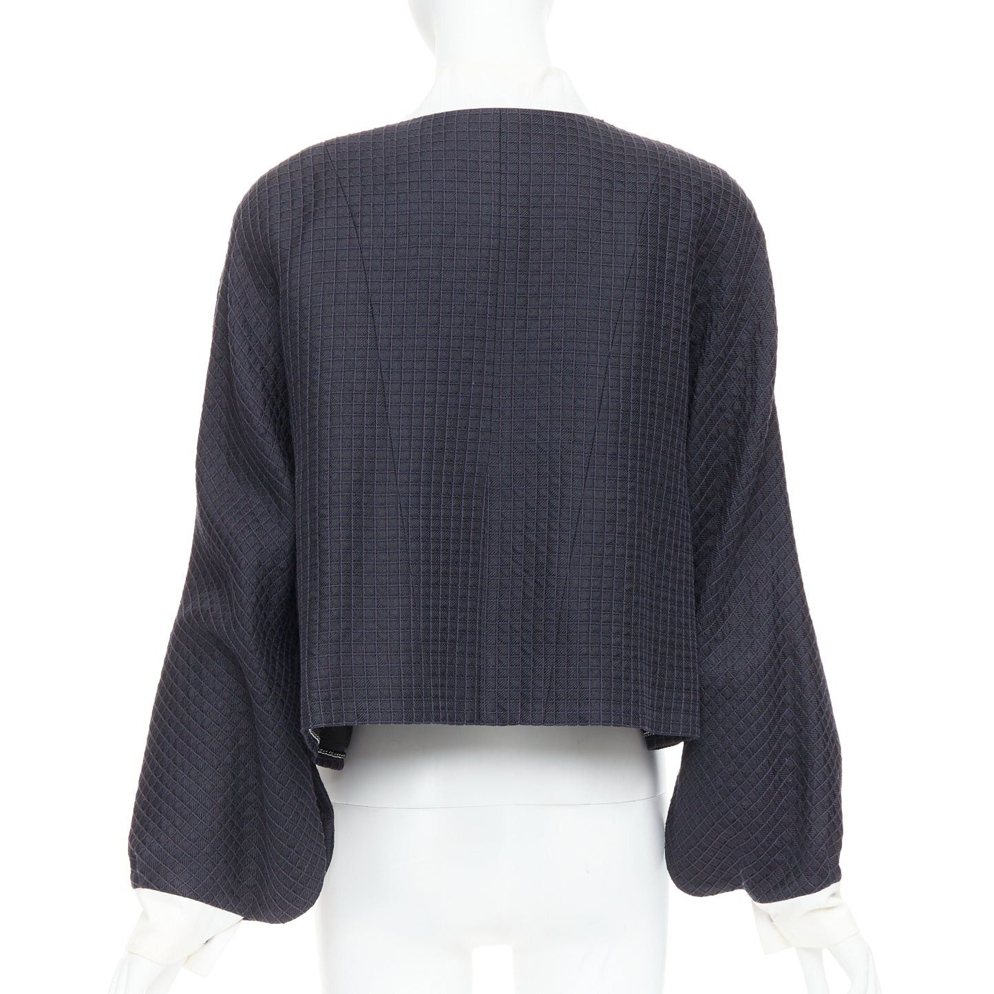 Chanel CHANEL 16C Paris Seoul Runway navy white silk cotton hanbok jacket FR36 S Size S / US 4 / IT 40 - 5 Thumbnail