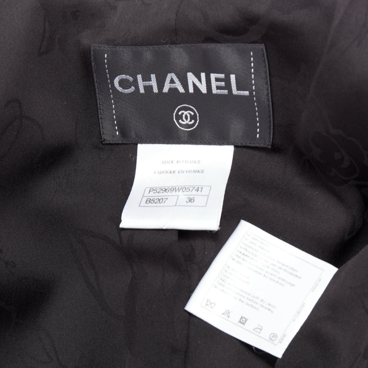 Chanel CHANEL 16C Paris Seoul Runway navy white silk cotton hanbok jacket FR36 S Size S / US 4 / IT 40 - 8 Thumbnail