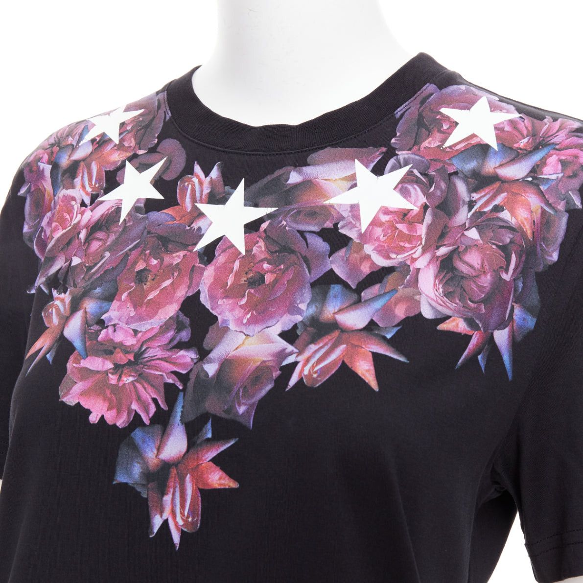 Givenchy GIVENCHY Riccardo Tisci purple flower white star black tshirt XS Size S / US 4 / IT 40 - 2 Thumbnail