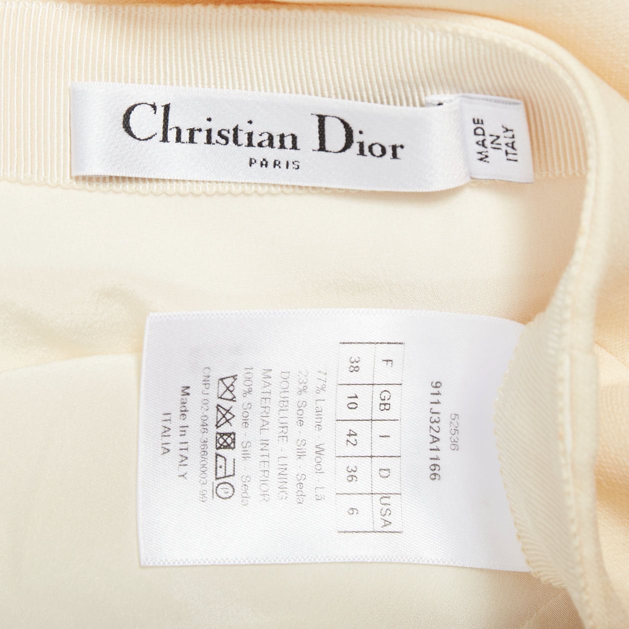 Dior CHRISTIAN DIOR ecru cream wool silk bias cut pleated Aline skirt FR38 M Size 28" / US 6 / IT 42 - 8 Thumbnail