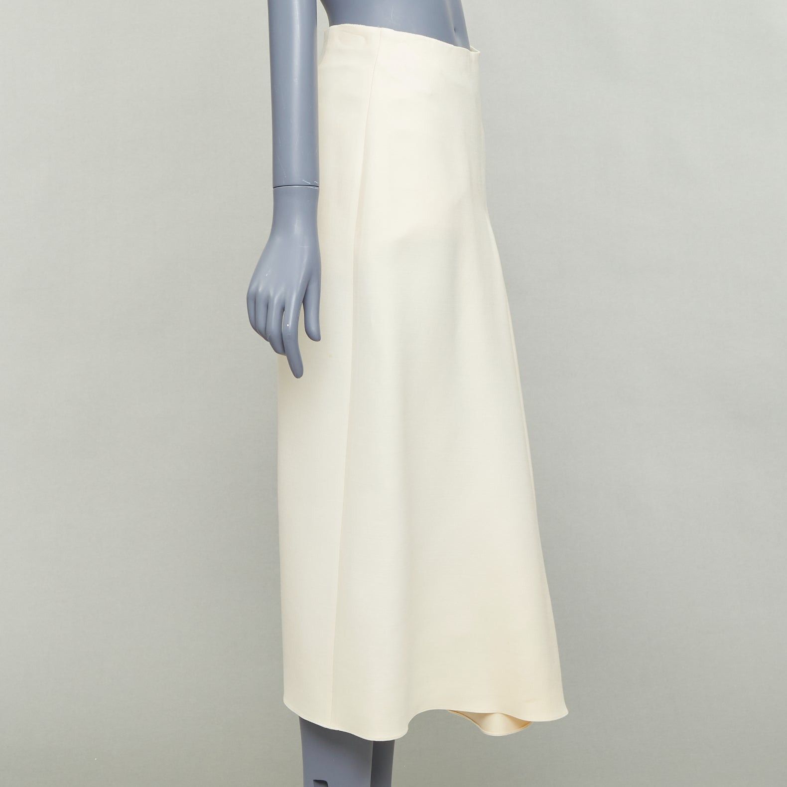 Dior CHRISTIAN DIOR ecru cream wool silk bias cut pleated Aline skirt FR38 M Size 28" / US 6 / IT 42 - 4 Thumbnail