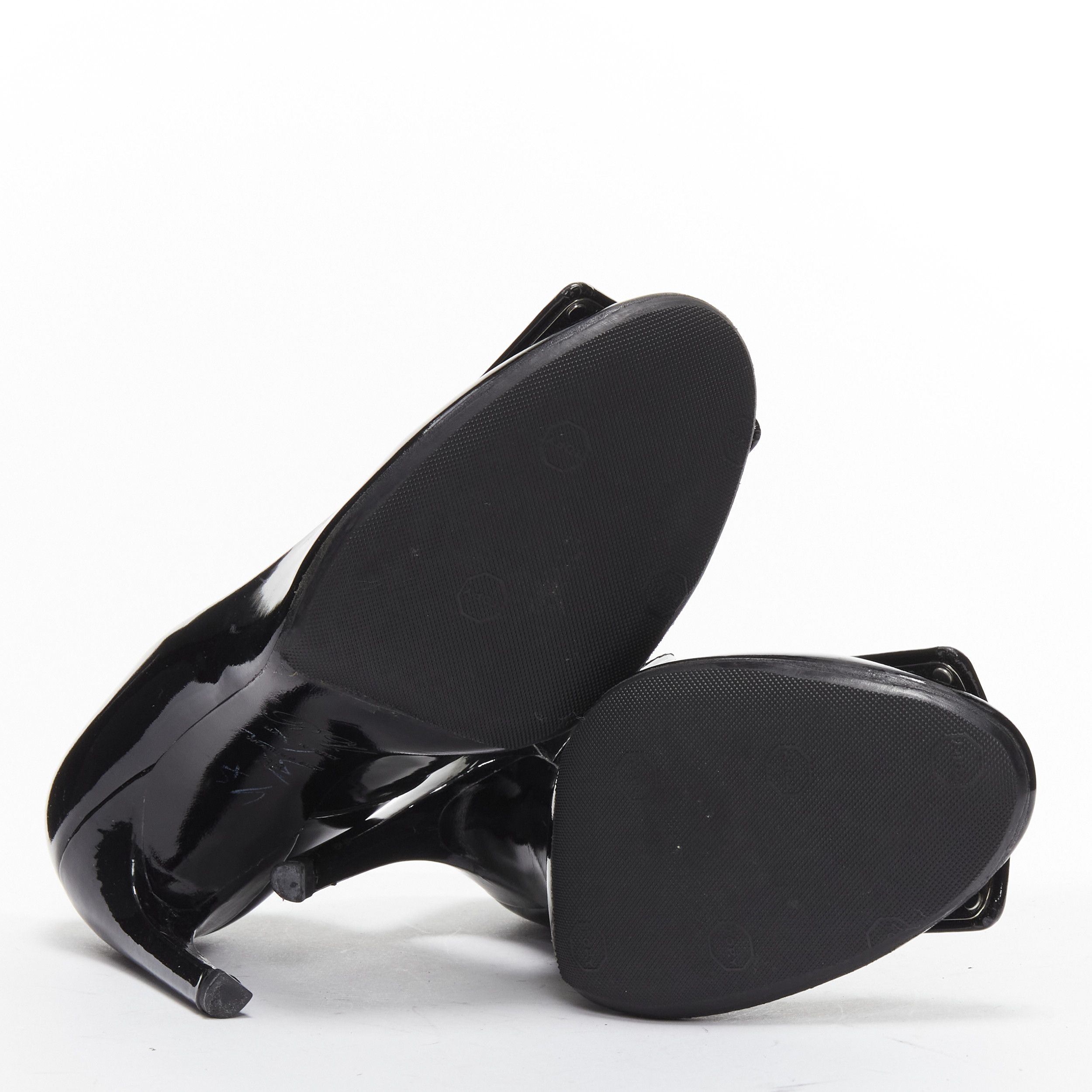 Roger Vivier ROGER VIVIER Trompette black patent leather buckle curved heel pumps EU38 Size US 8 / IT 38 - 11 Thumbnail