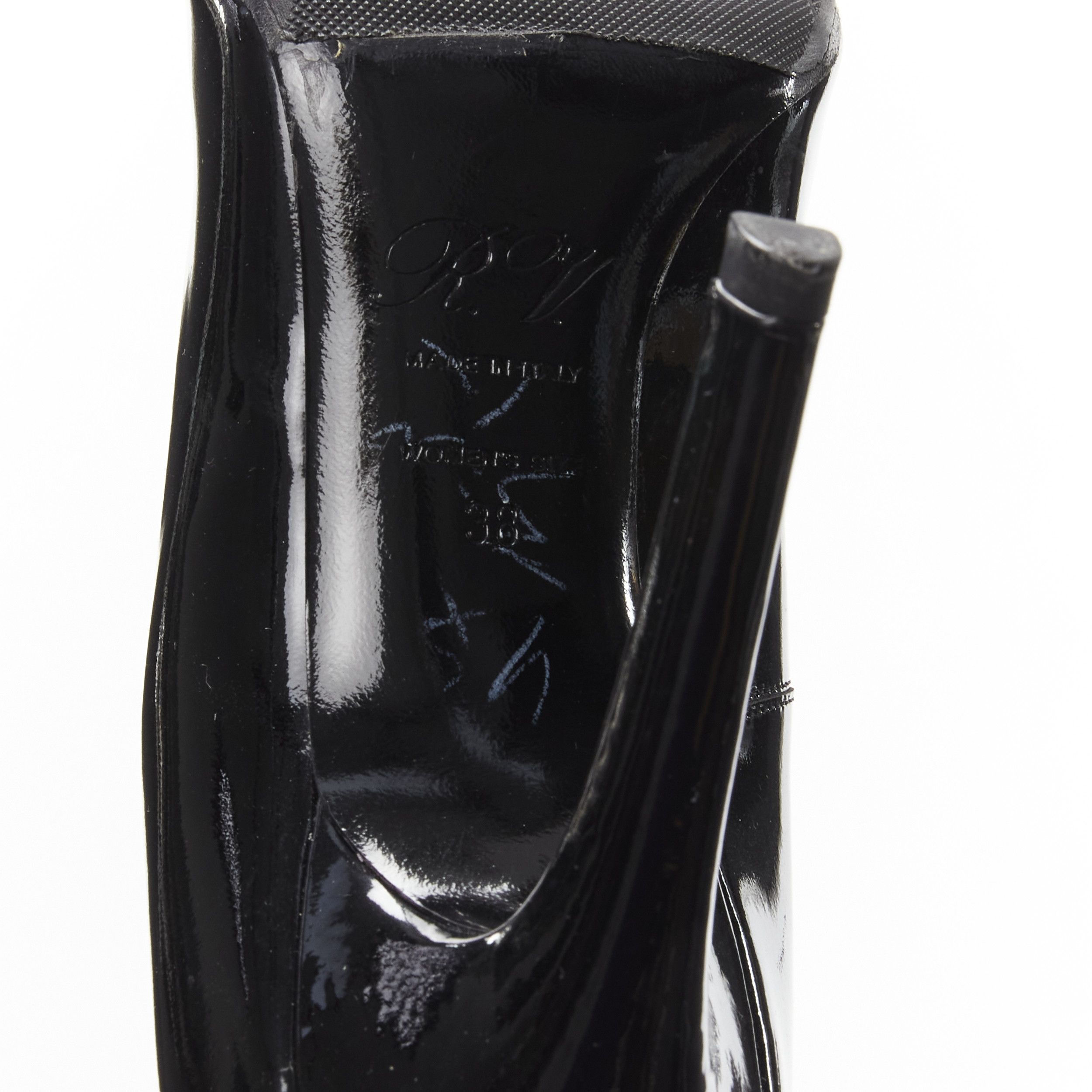 Roger Vivier ROGER VIVIER Trompette black patent leather buckle curved heel pumps EU38 Size US 8 / IT 38 - 10 Thumbnail