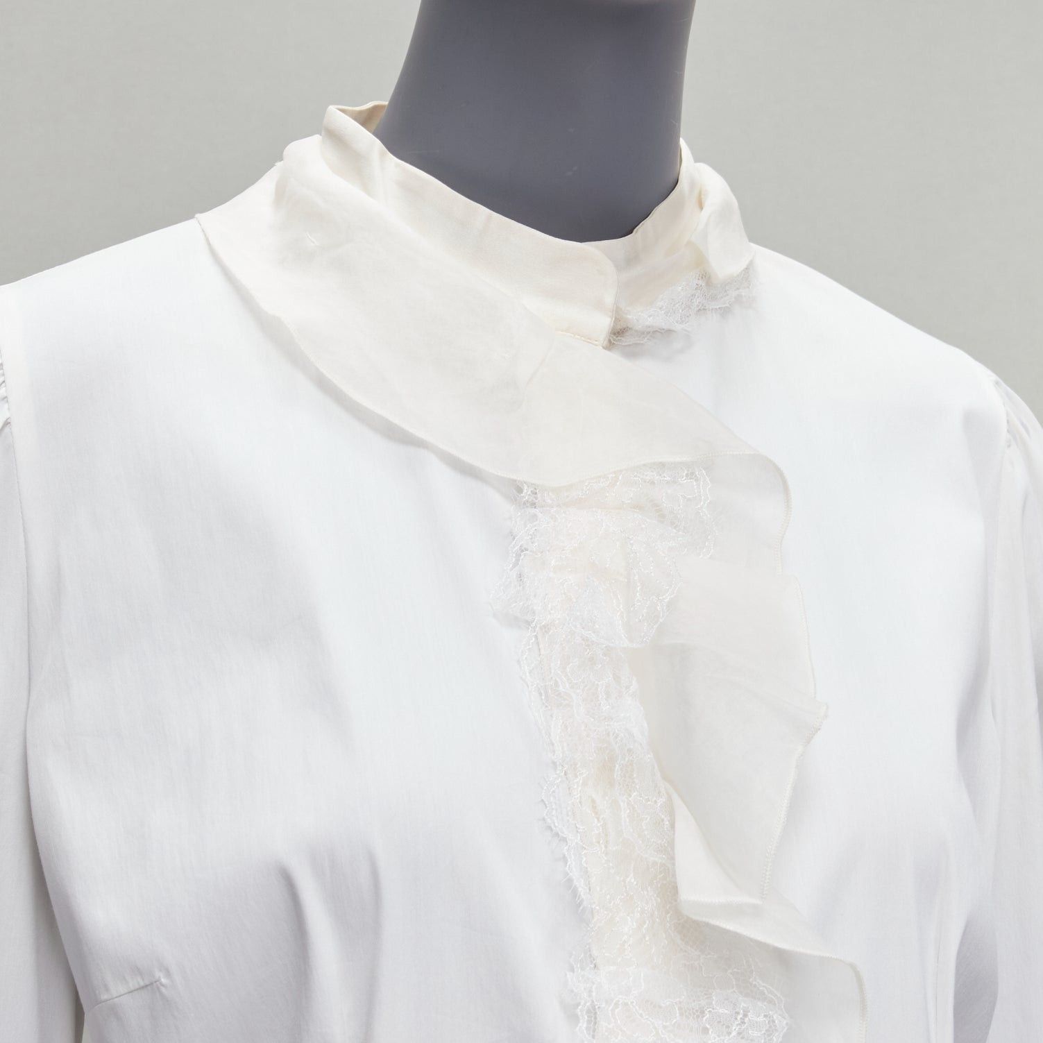 Dolce & Gabbana DOLCE GABBANA ivory lace ruffle collar long sleeve fitted dress shirt IT46 XL Size L / US 10 / IT 46 - 2 Thumbnail