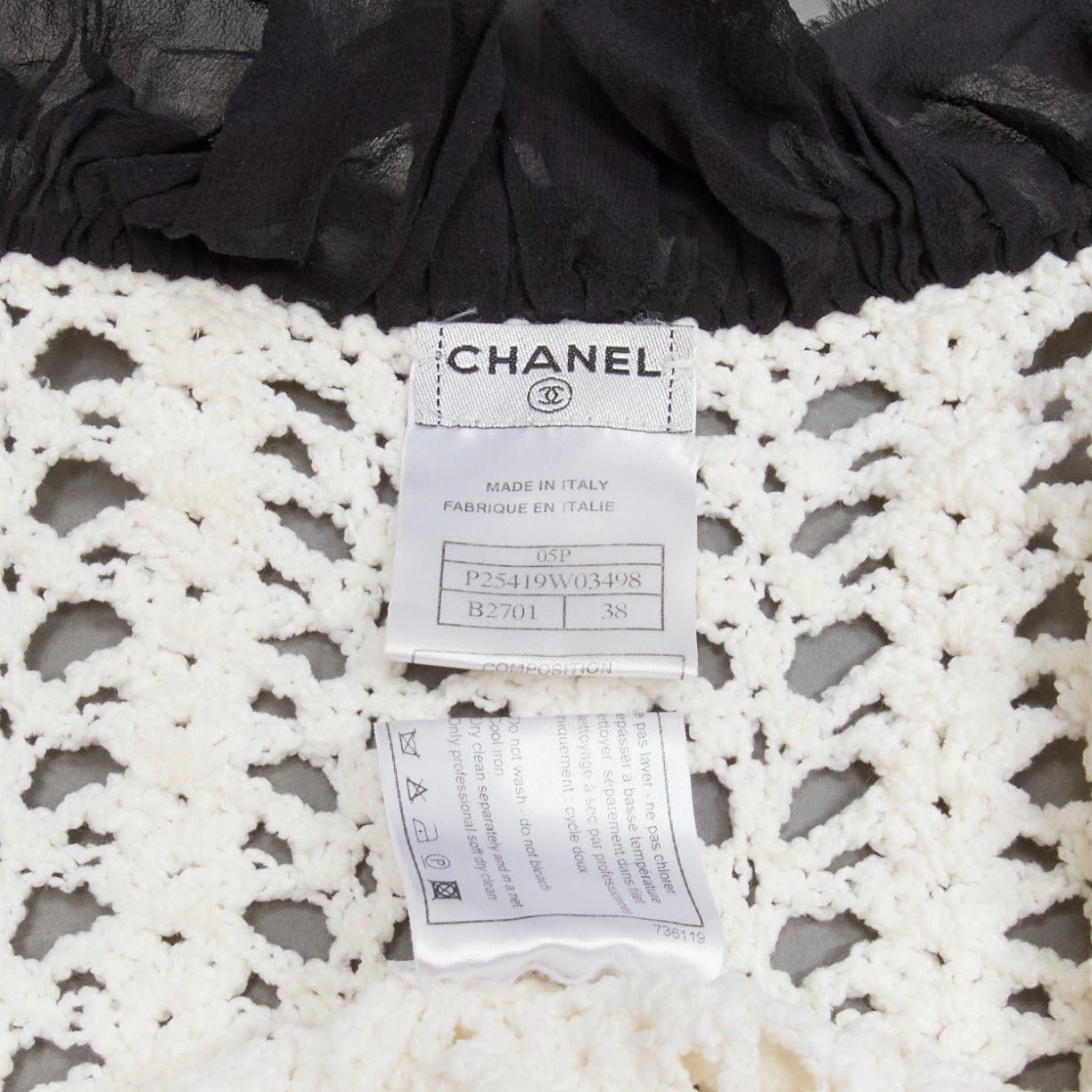 Chanel CHANEL 05P Runway cream crochet knit black silk trim cardigan coat FR38 M Size M / US 6-8 / IT 42-44 - 8 Thumbnail