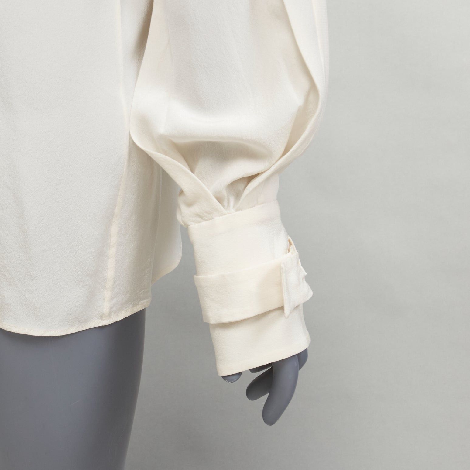 Tom Ford TOM FORD 100% silk ivory trench detail light flowy jacket IT42 M Size M / US 6-8 / IT 42-44 - 2 Thumbnail
